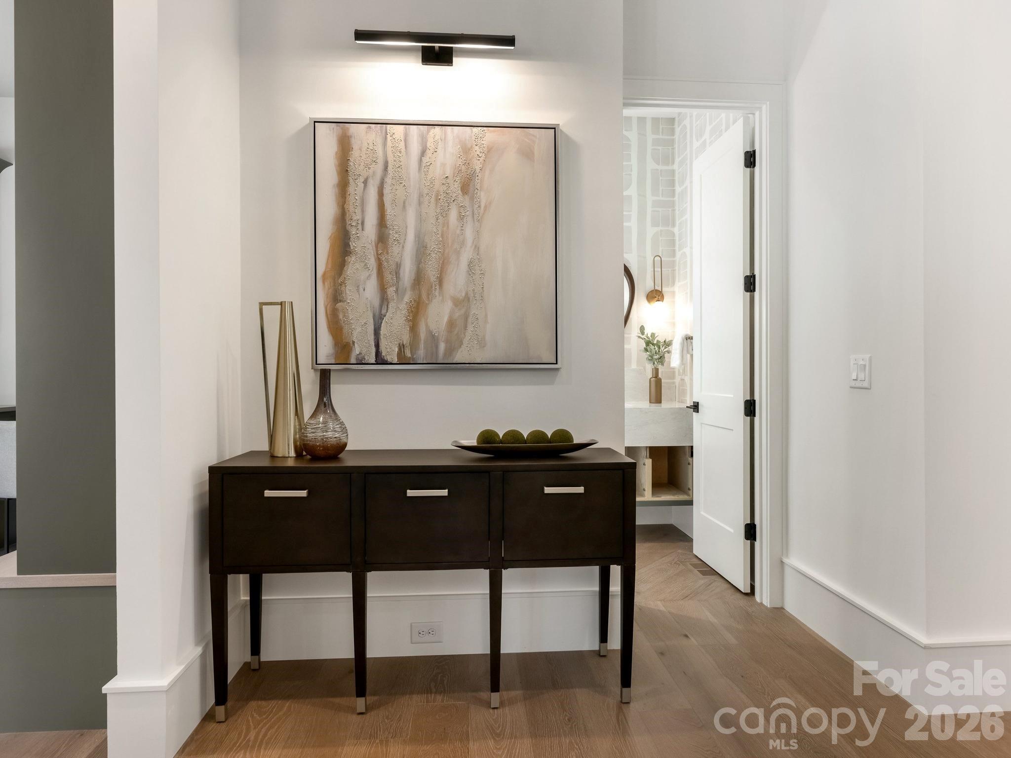 3240 Sunset Drive — Charlotte