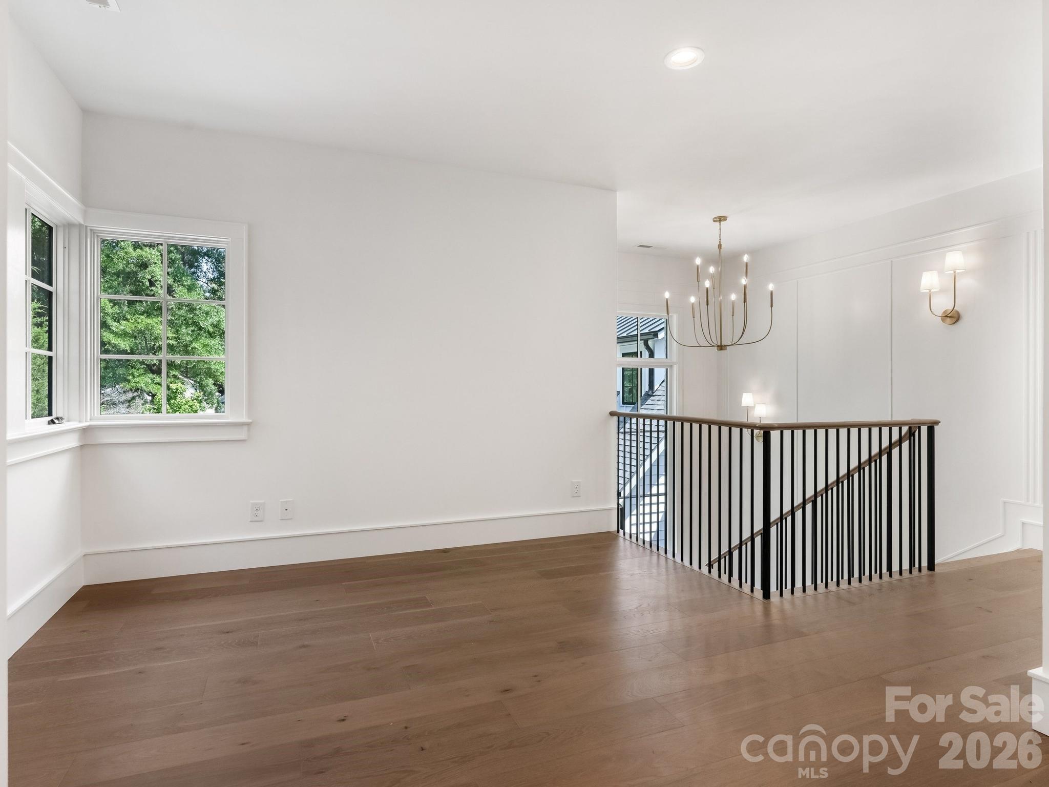 3240 Sunset Drive — Charlotte