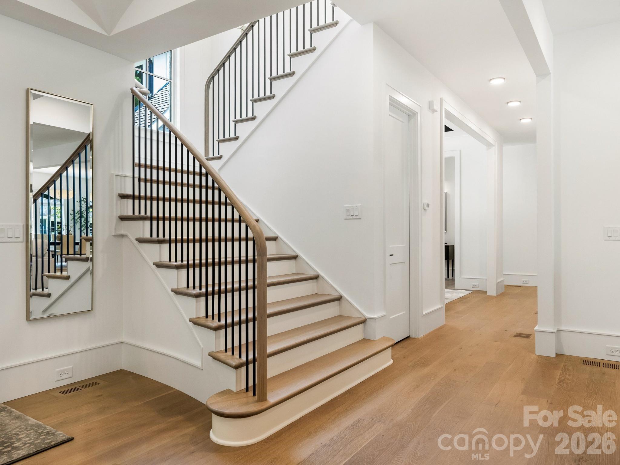 3240 Sunset Drive — Charlotte