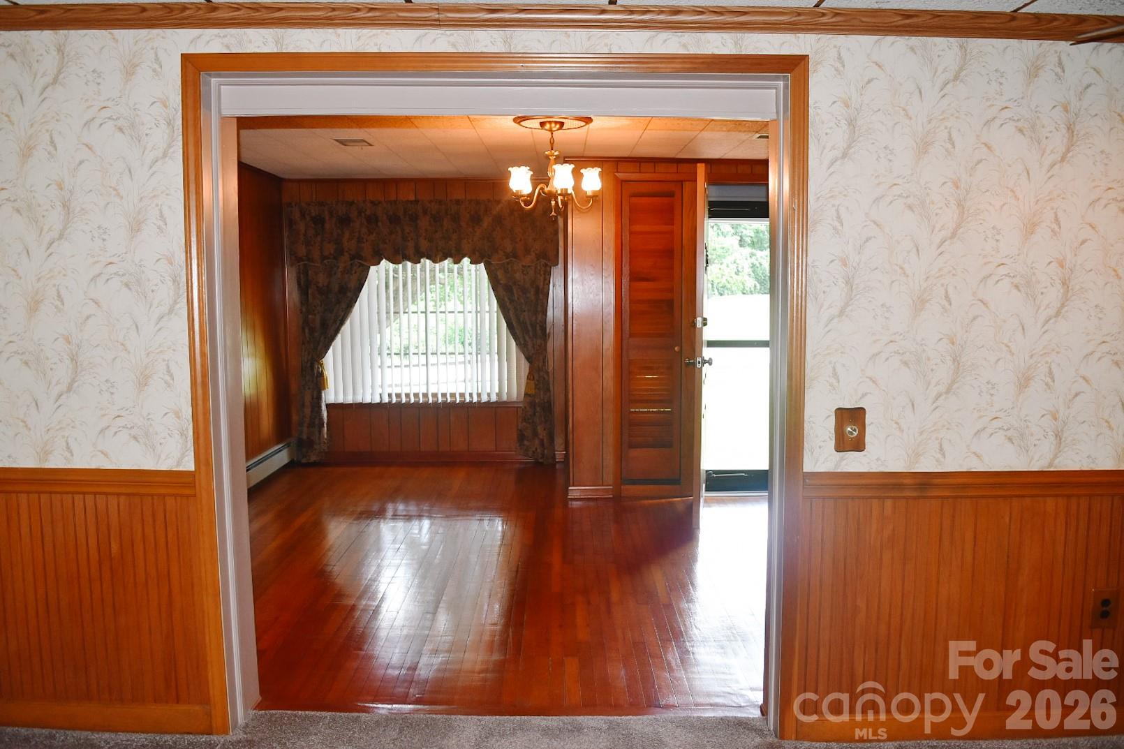 2575 Country Club Road — Wilkesboro