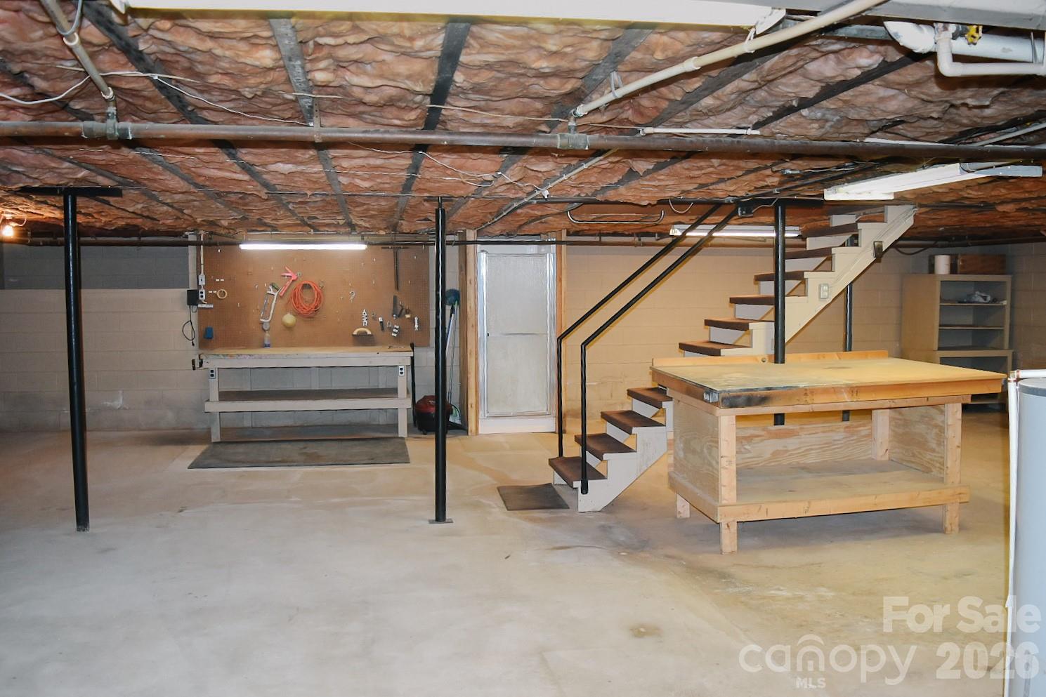2575 Country Club Road — Wilkesboro