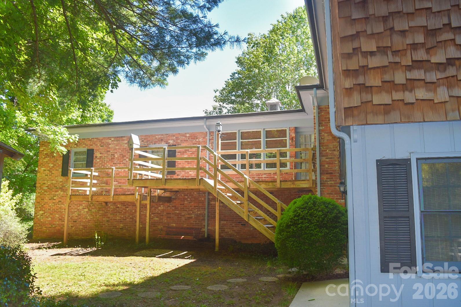 2575 Country Club Road — Wilkesboro
