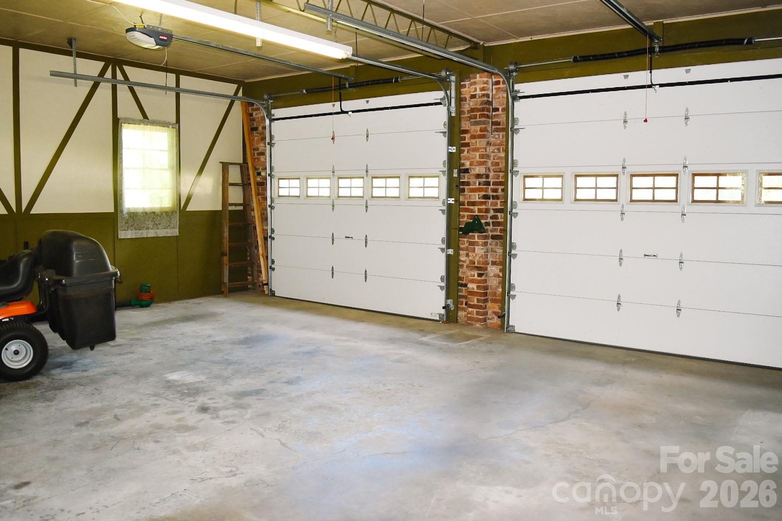 2575 Country Club Road — Wilkesboro