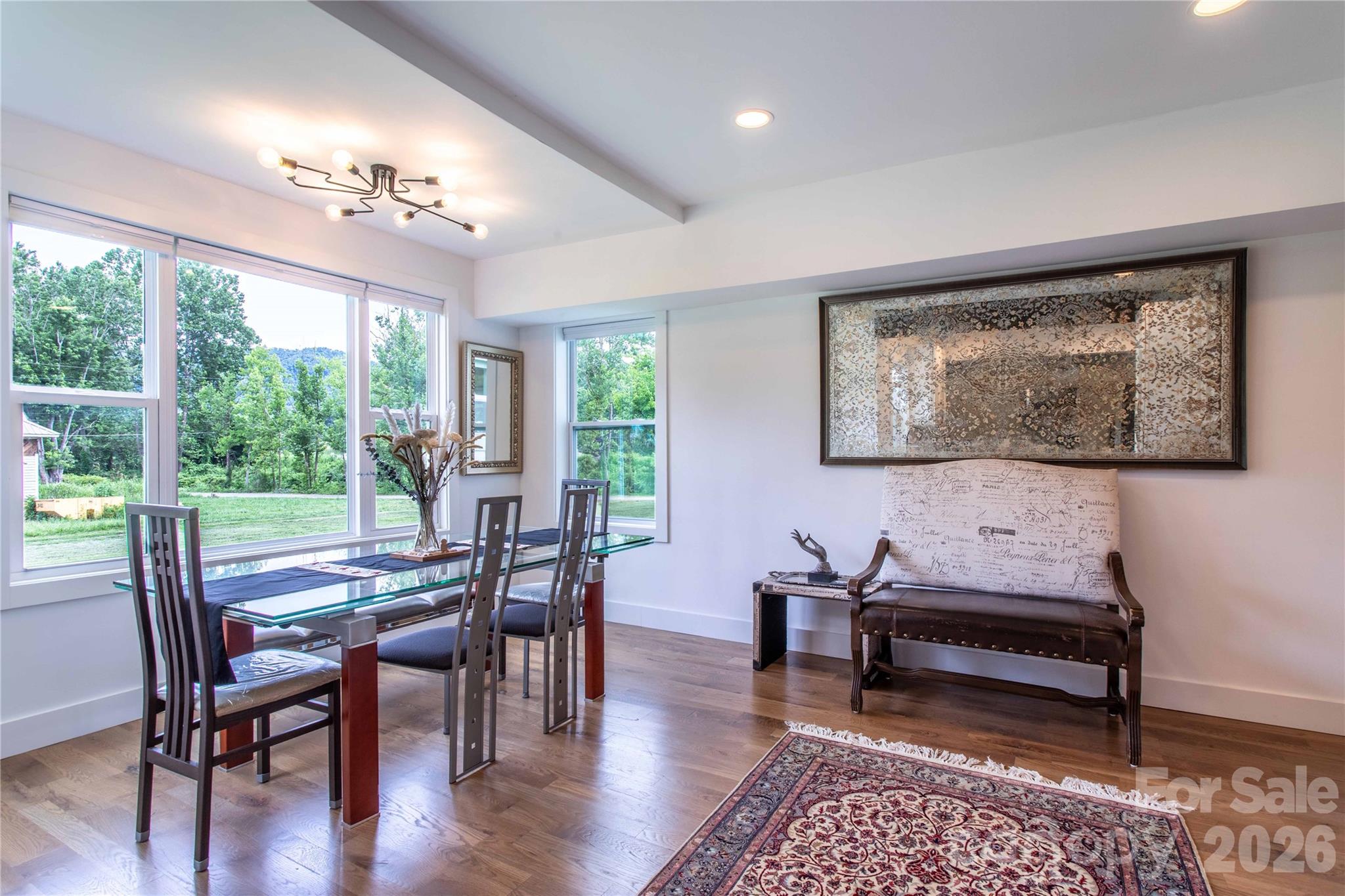16 Riverside Drive — Barnardsville