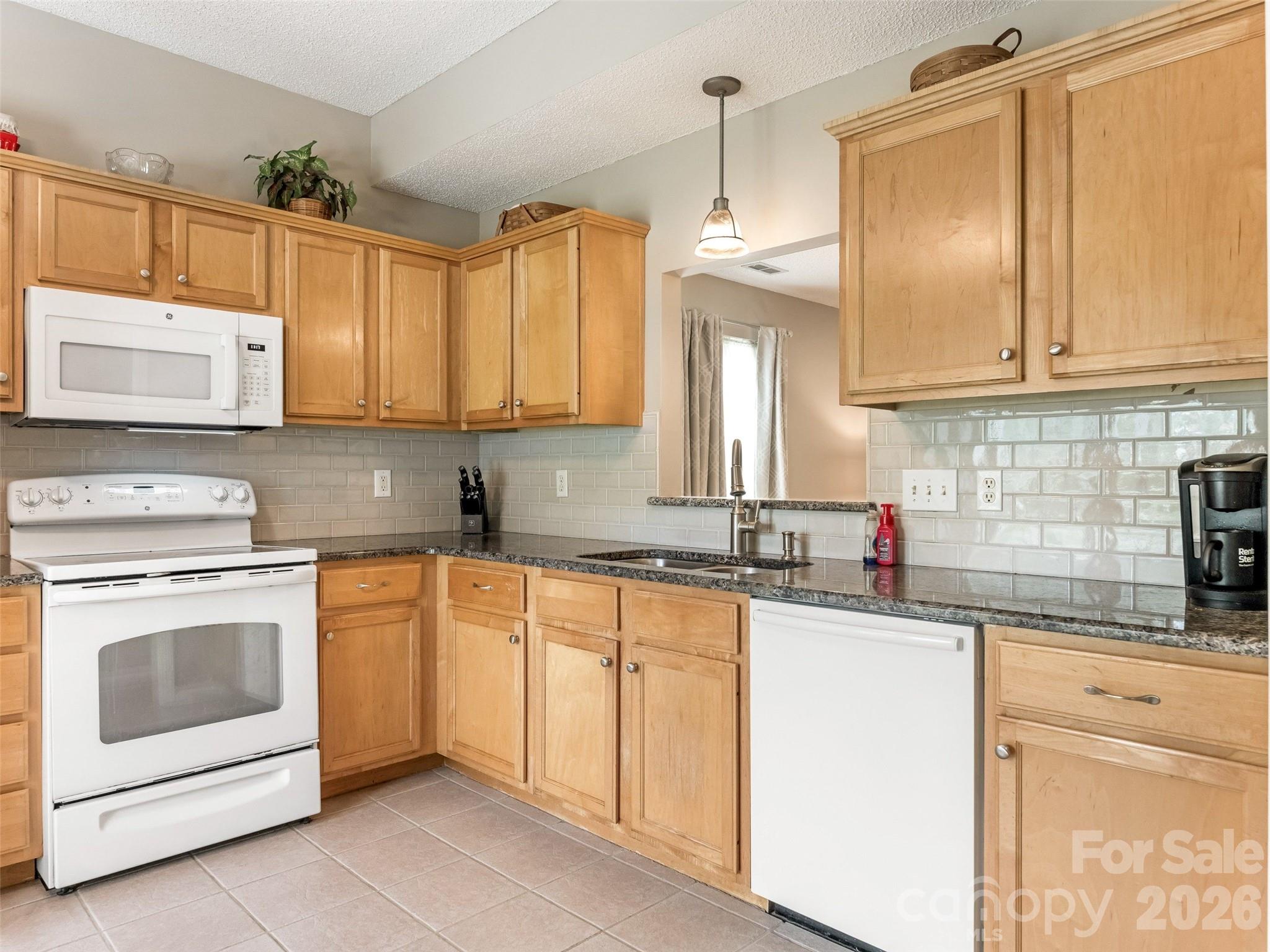 1000 Kerry Greens Drive — Matthews