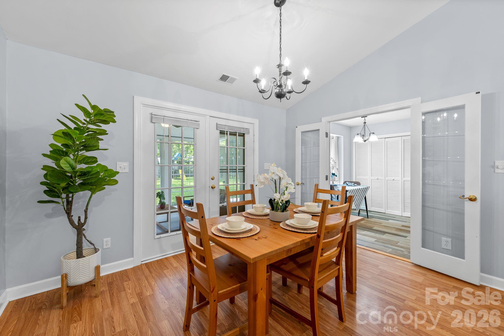 11232 Coachman Circle — Charlotte
