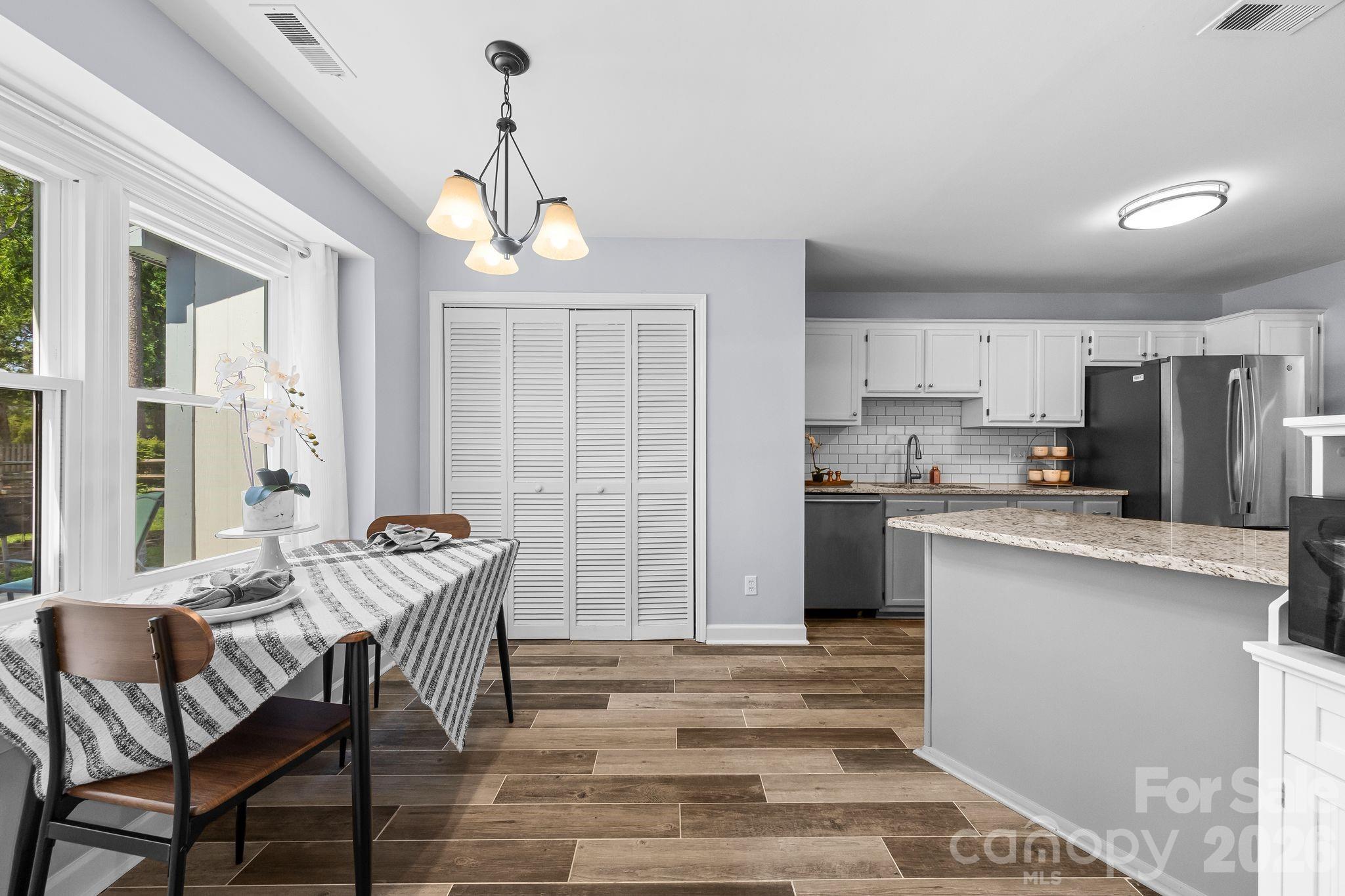 11232 Coachman Circle — Charlotte