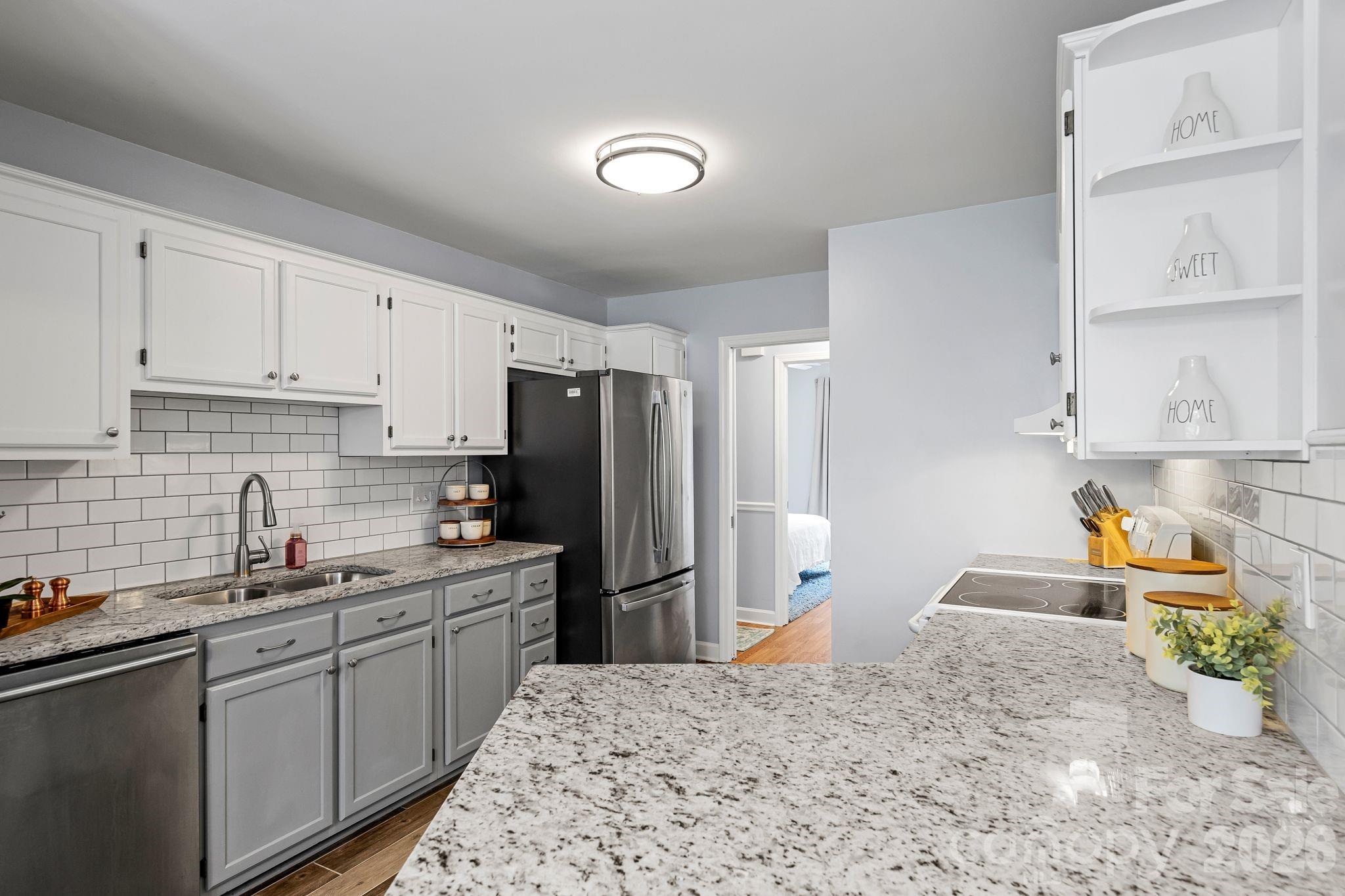 11232 Coachman Circle — Charlotte