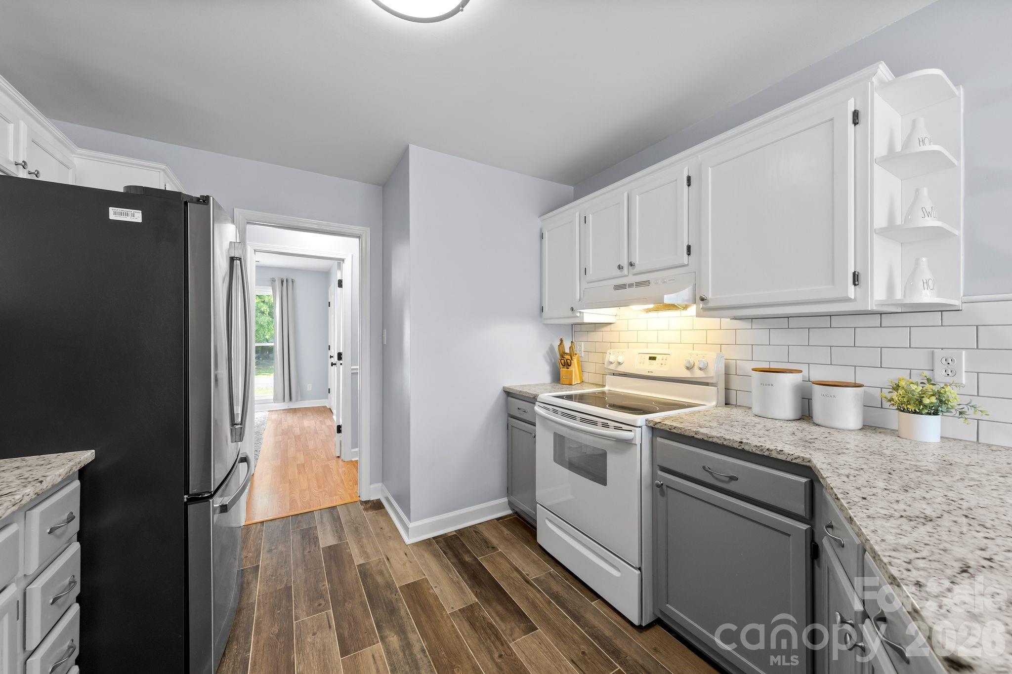 11232 Coachman Circle — Charlotte
