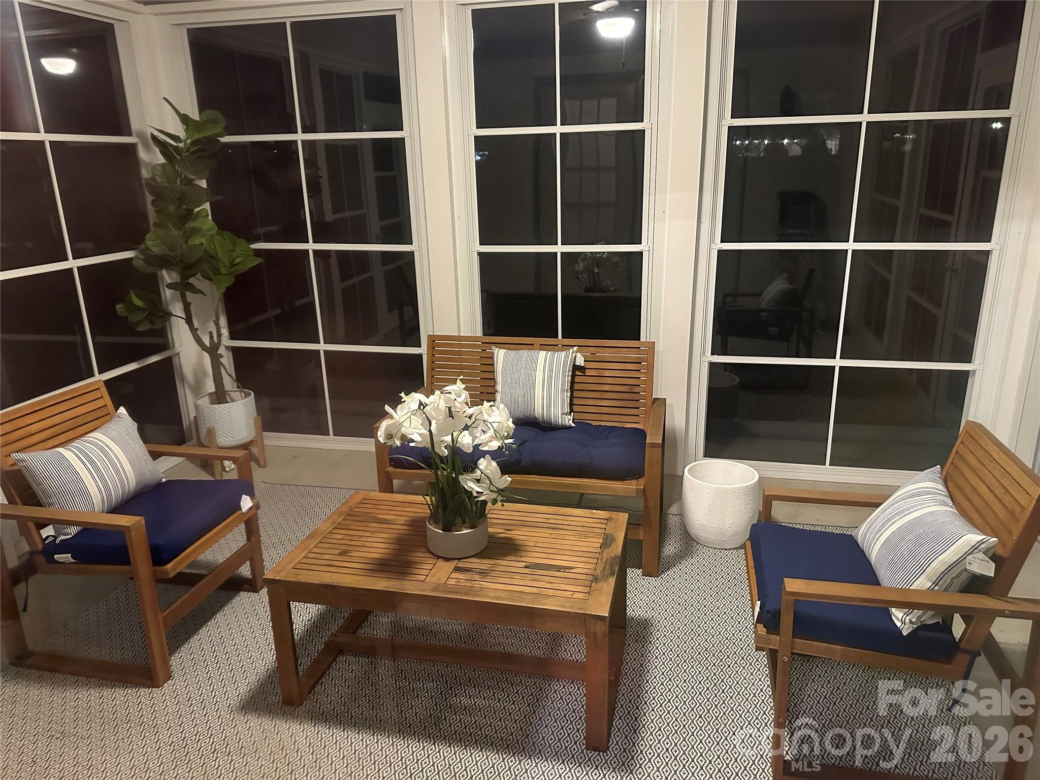 11232 Coachman Circle — Charlotte