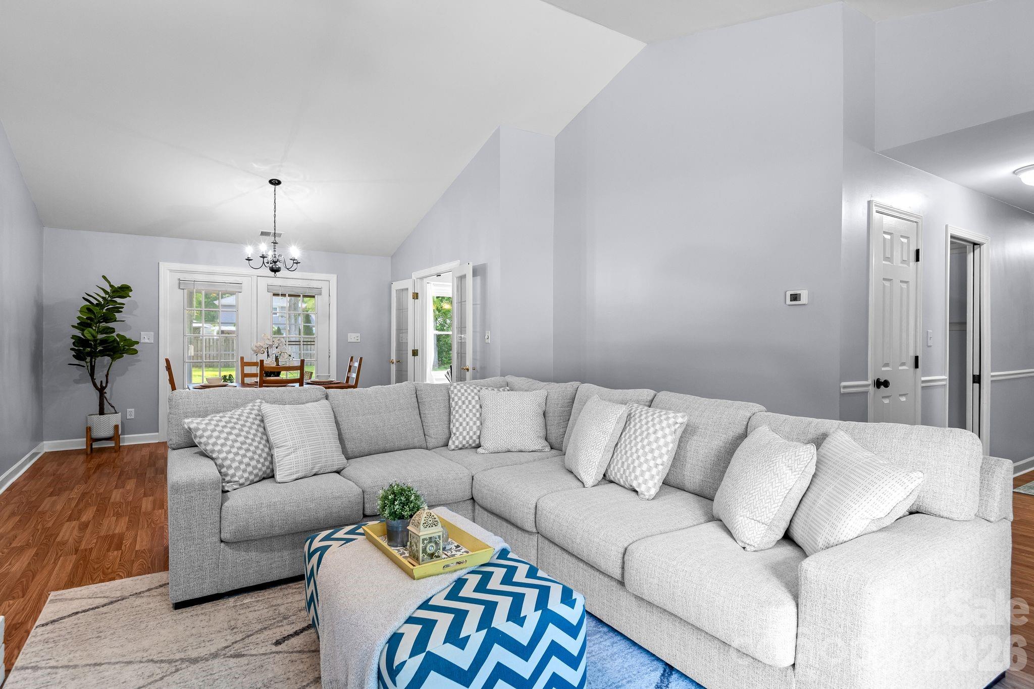 11232 Coachman Circle — Charlotte