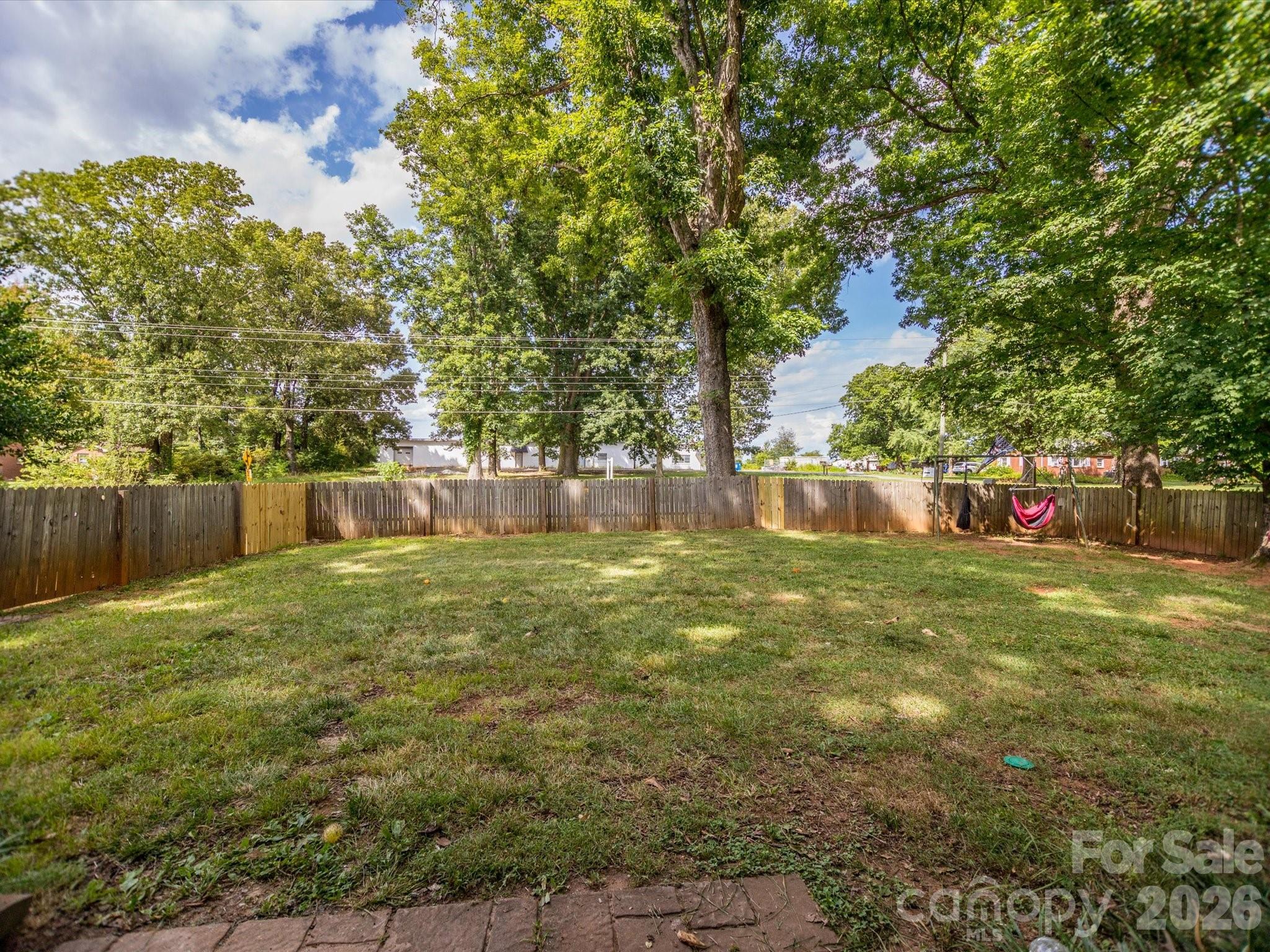 2111 Emmanuel Church Road — Conover