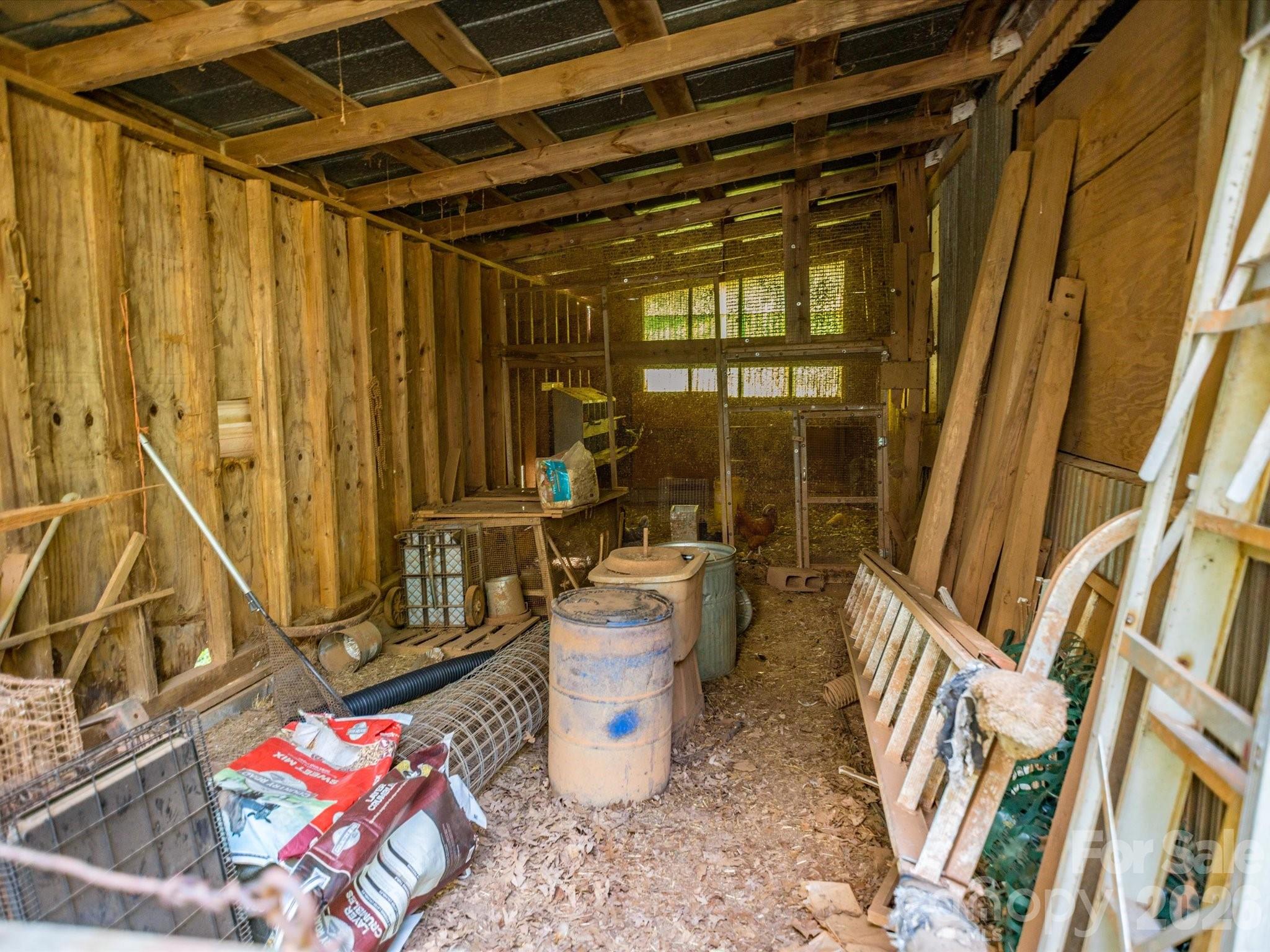 2111 Emmanuel Church Road — Conover