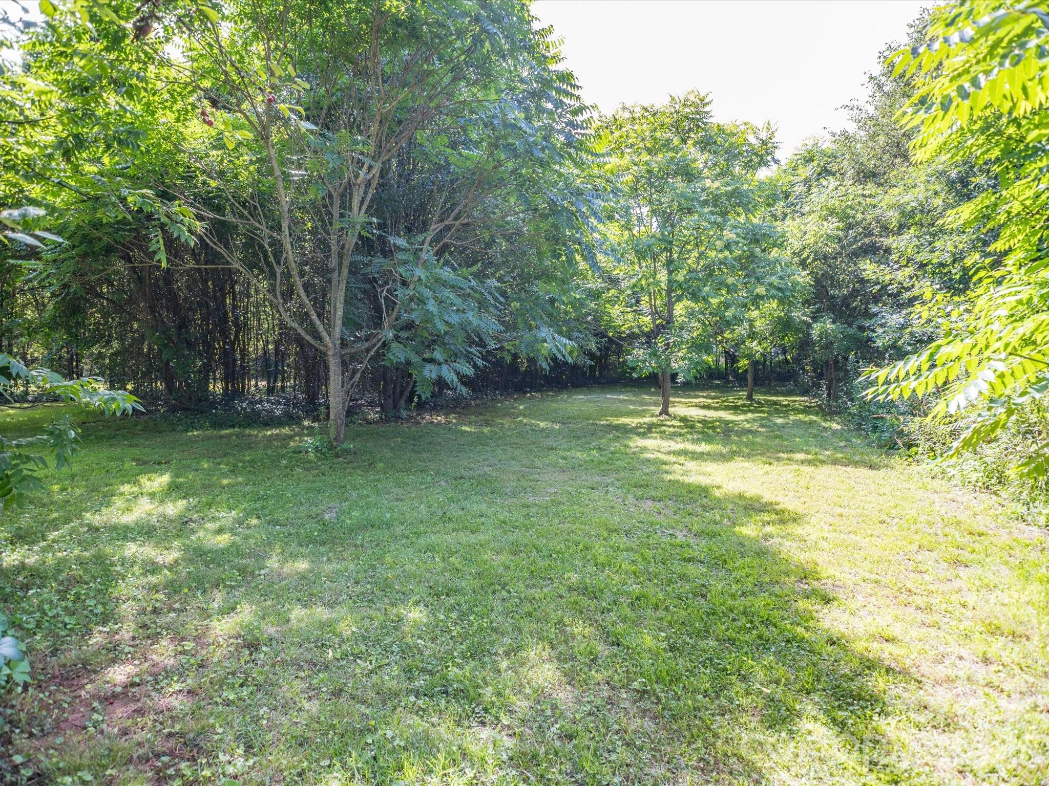 2111 Emmanuel Church Road — Conover