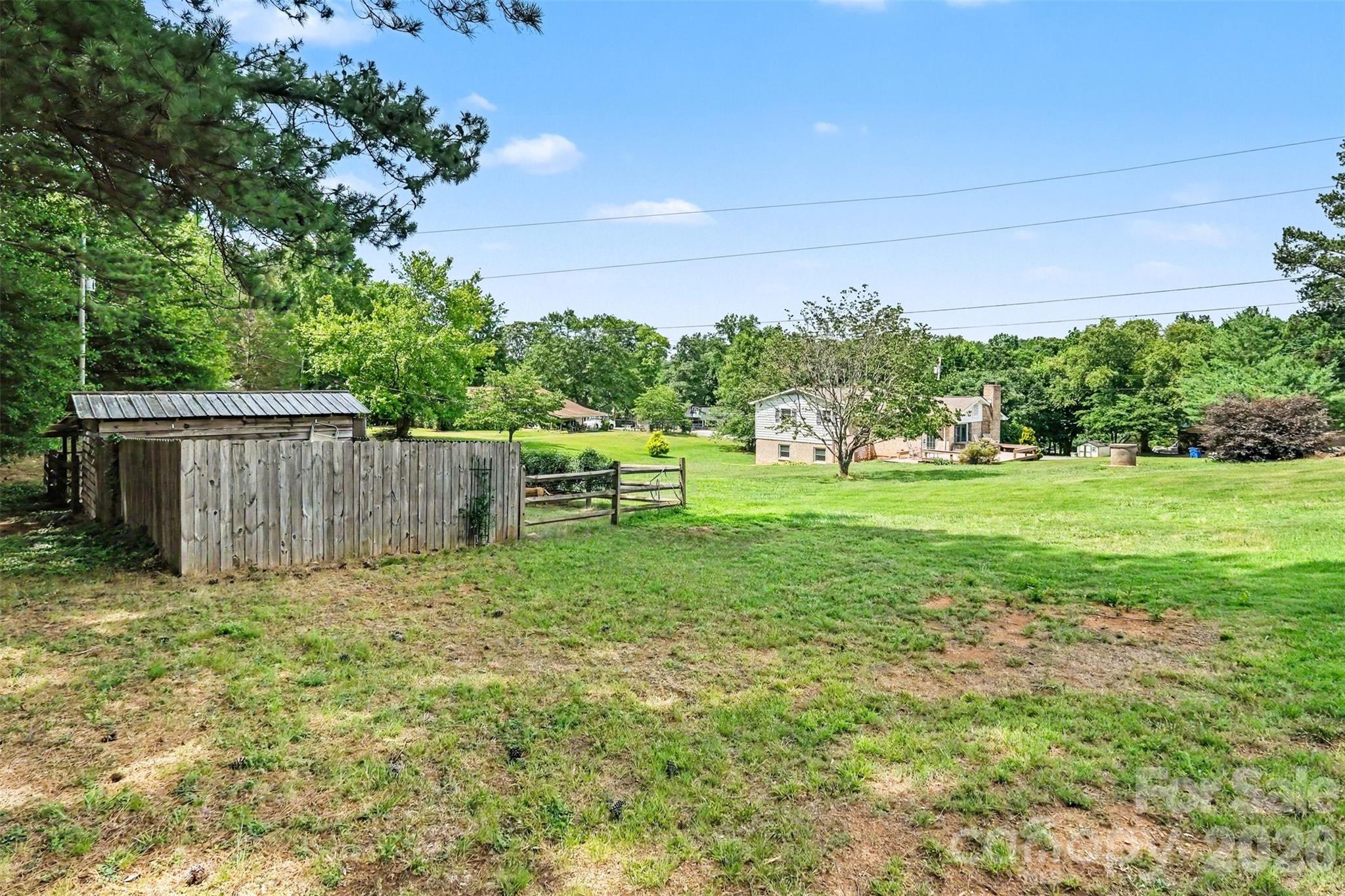 7107 Rolling Hills Drive — Sherrills Ford