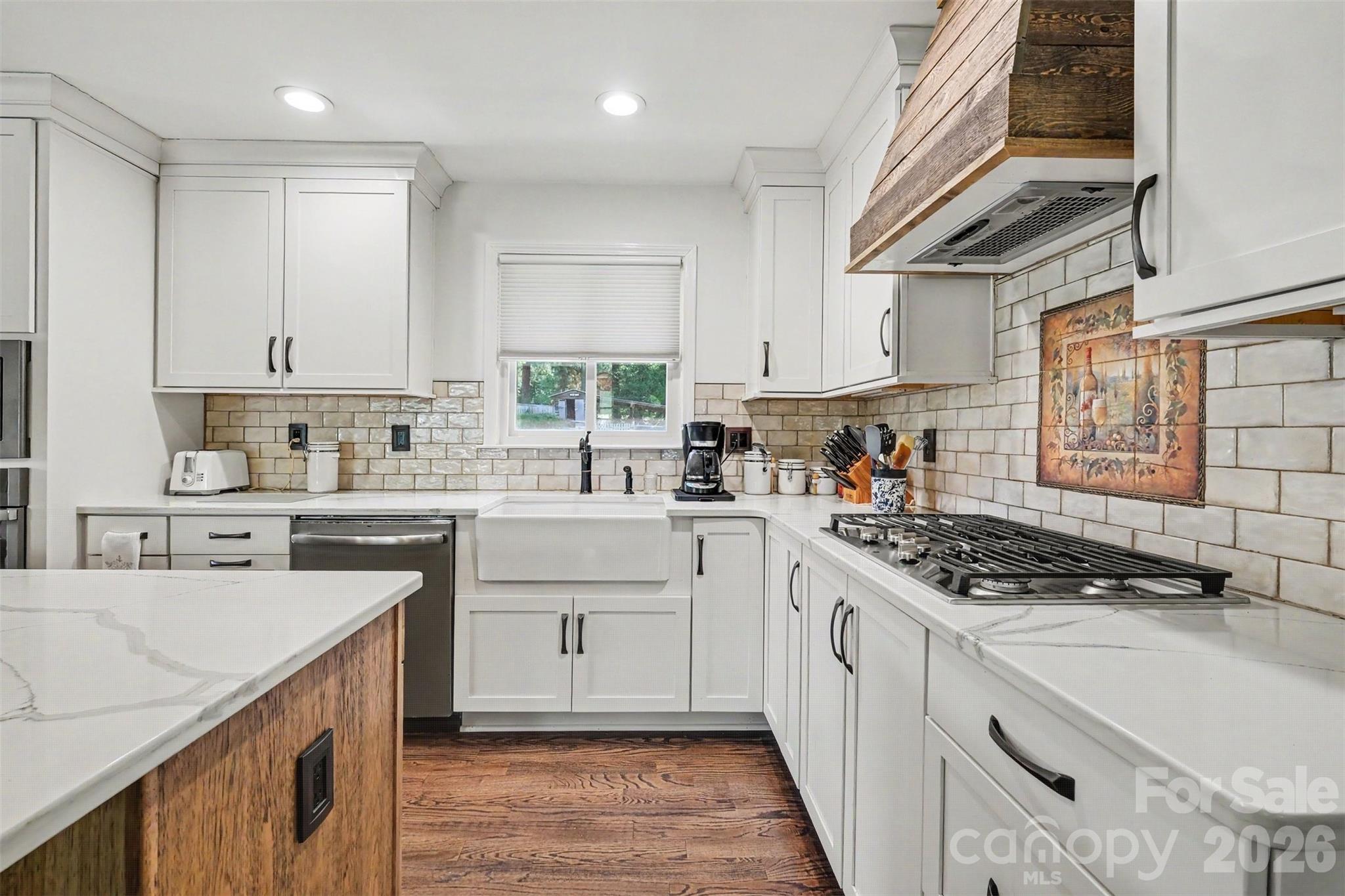 7107 Rolling Hills Drive — Sherrills Ford
