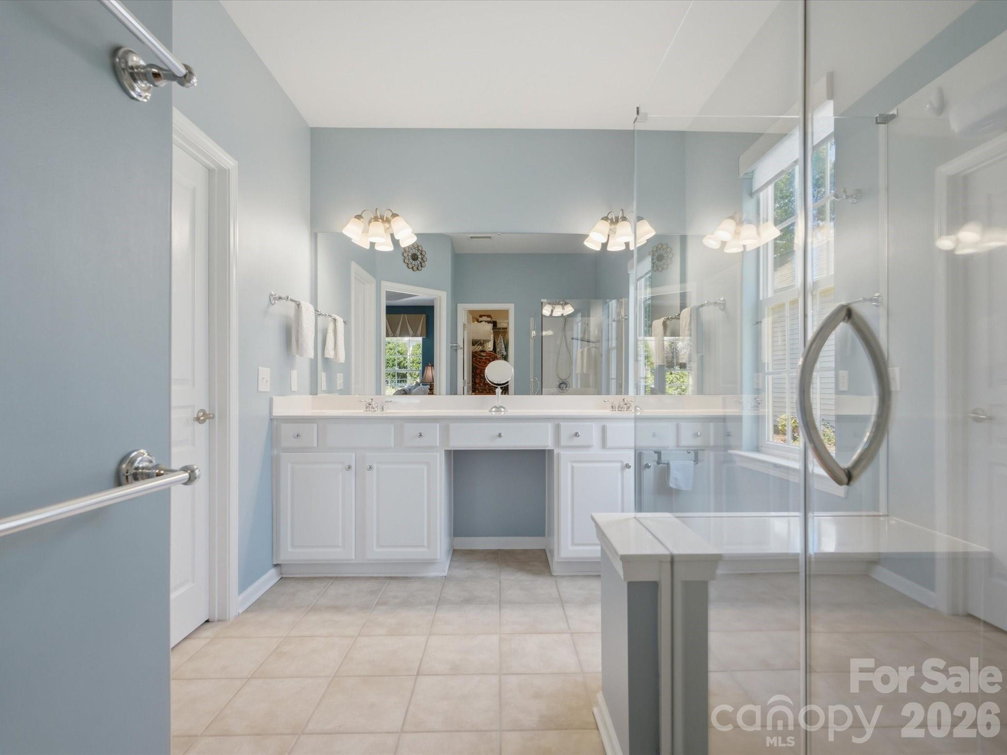6747 Fieldstone Manor Drive — Matthews