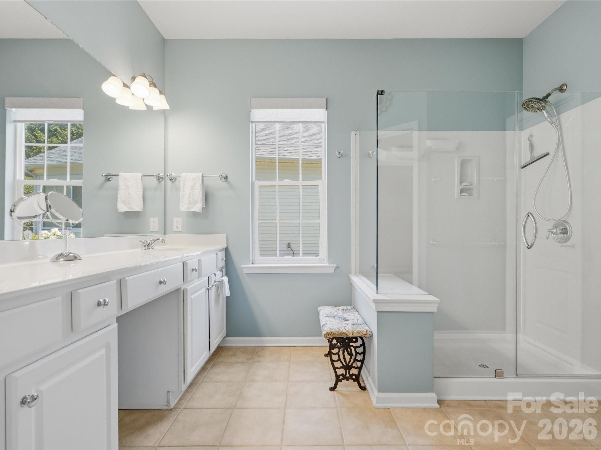 6747 Fieldstone Manor Drive — Matthews