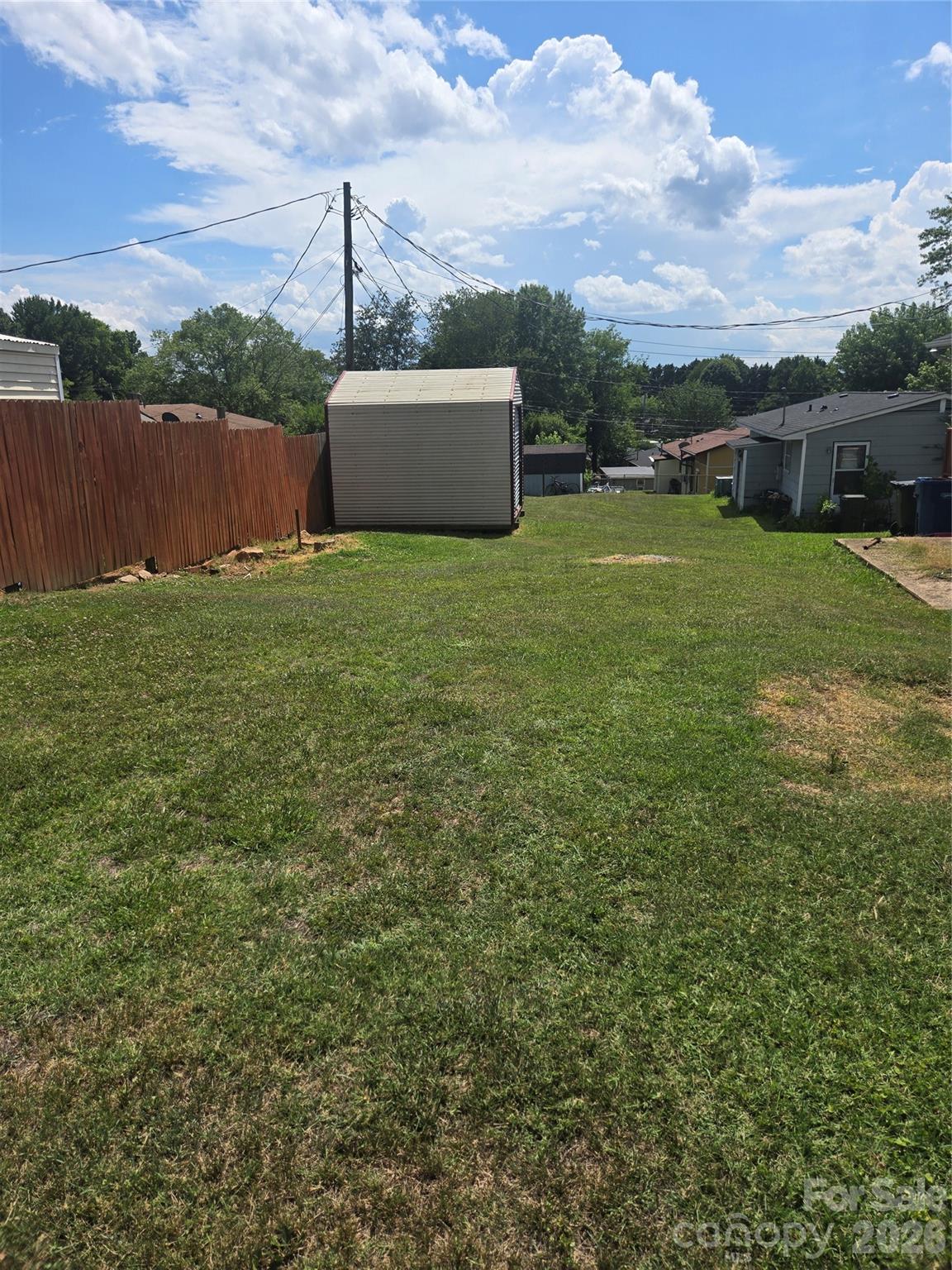 630 9th Avenue Drive SE — Hickory