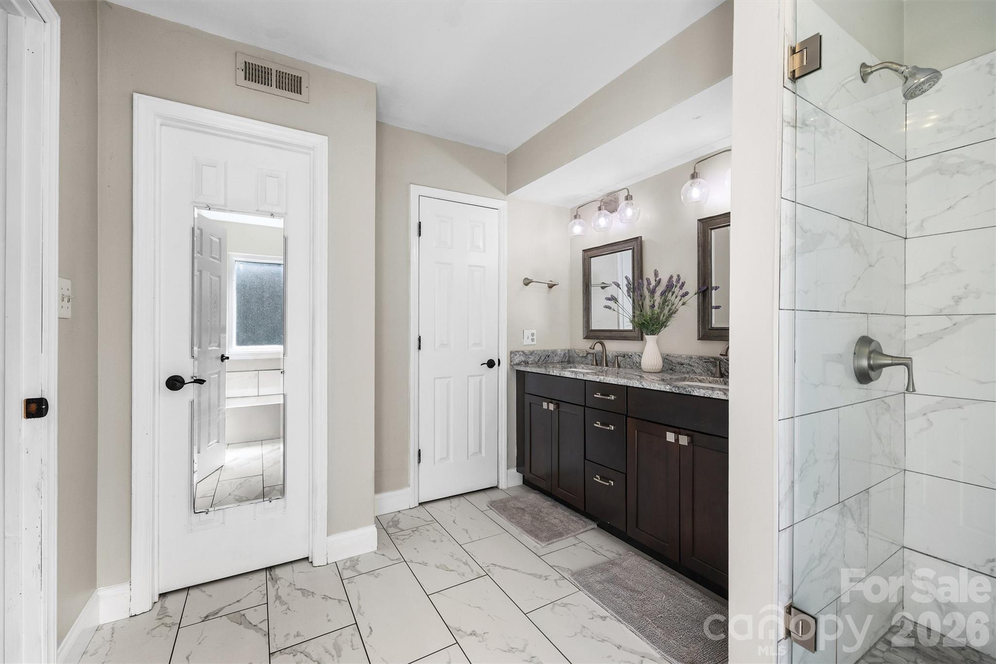 12210 Landing Green Drive — Charlotte