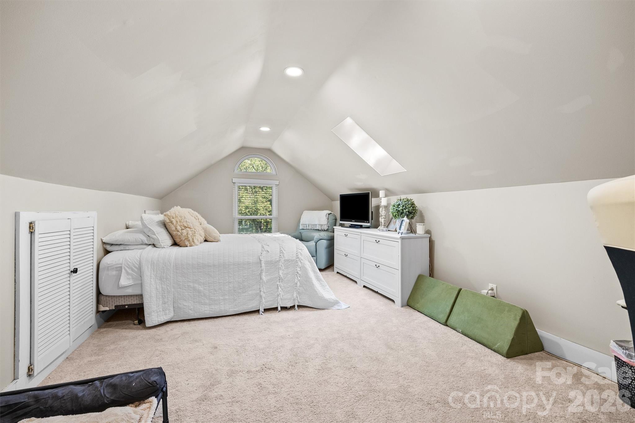 12210 Landing Green Drive — Charlotte