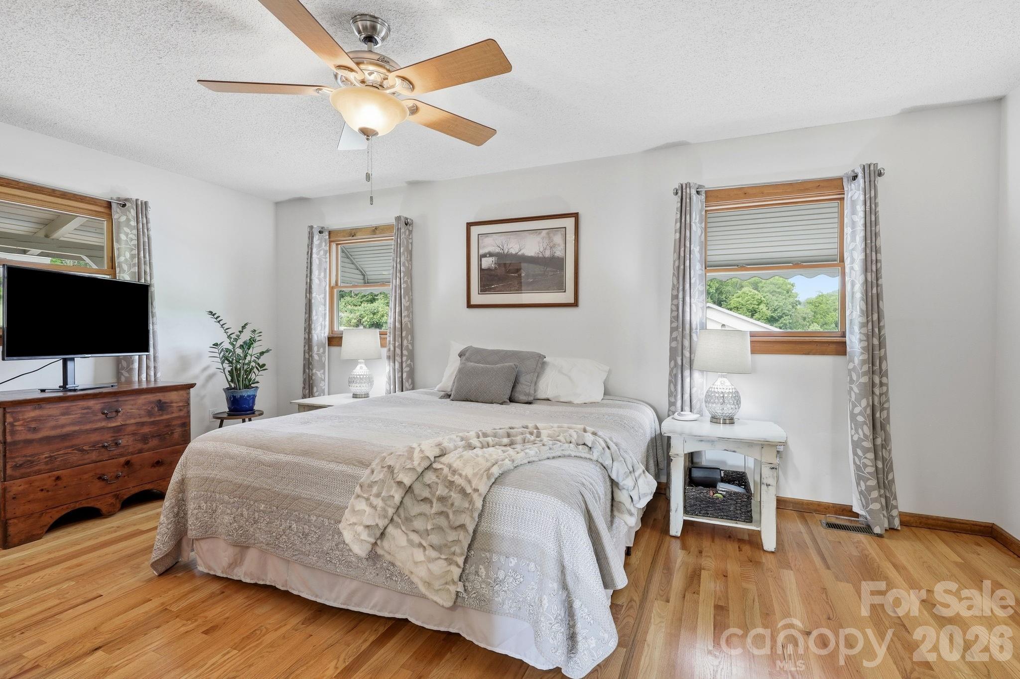 73 Rivercrest Court — Canton