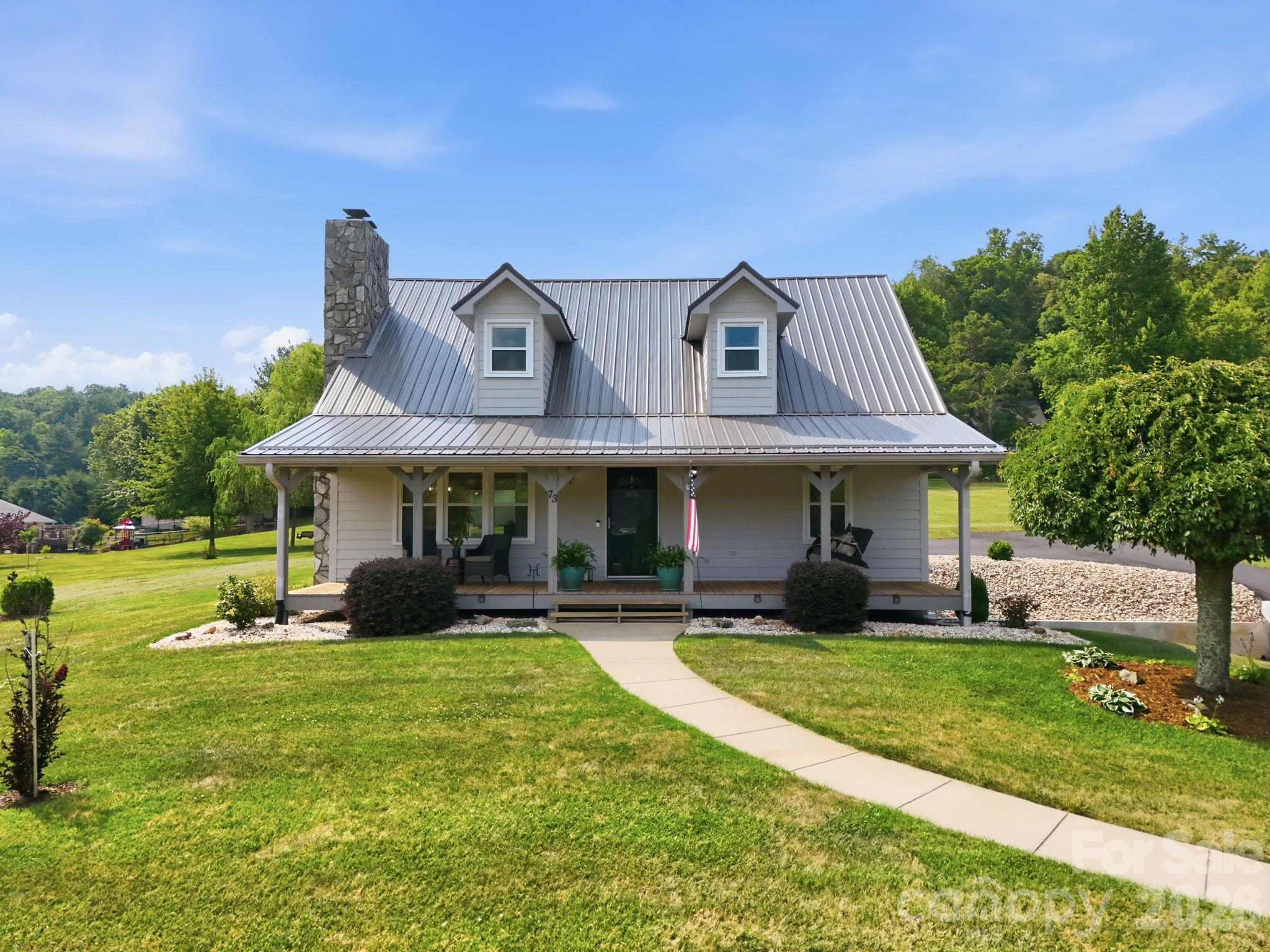 73 Rivercrest Court — Canton