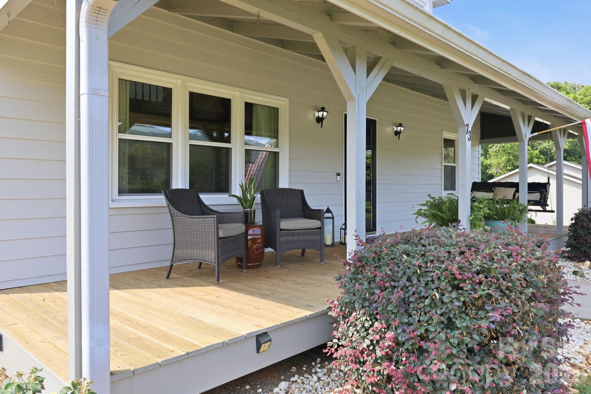73 Rivercrest Court — Canton