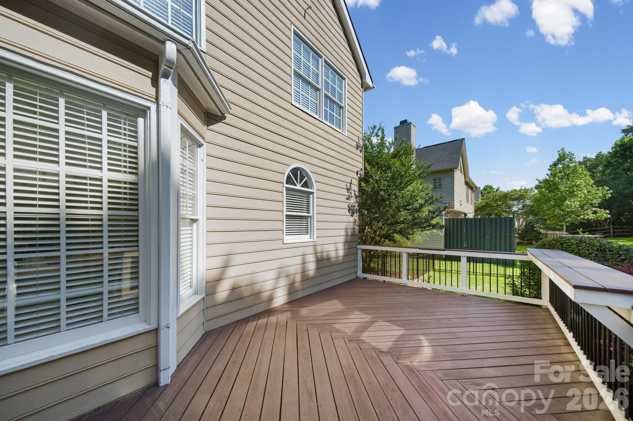 11204 Tavernay Parkway — Charlotte