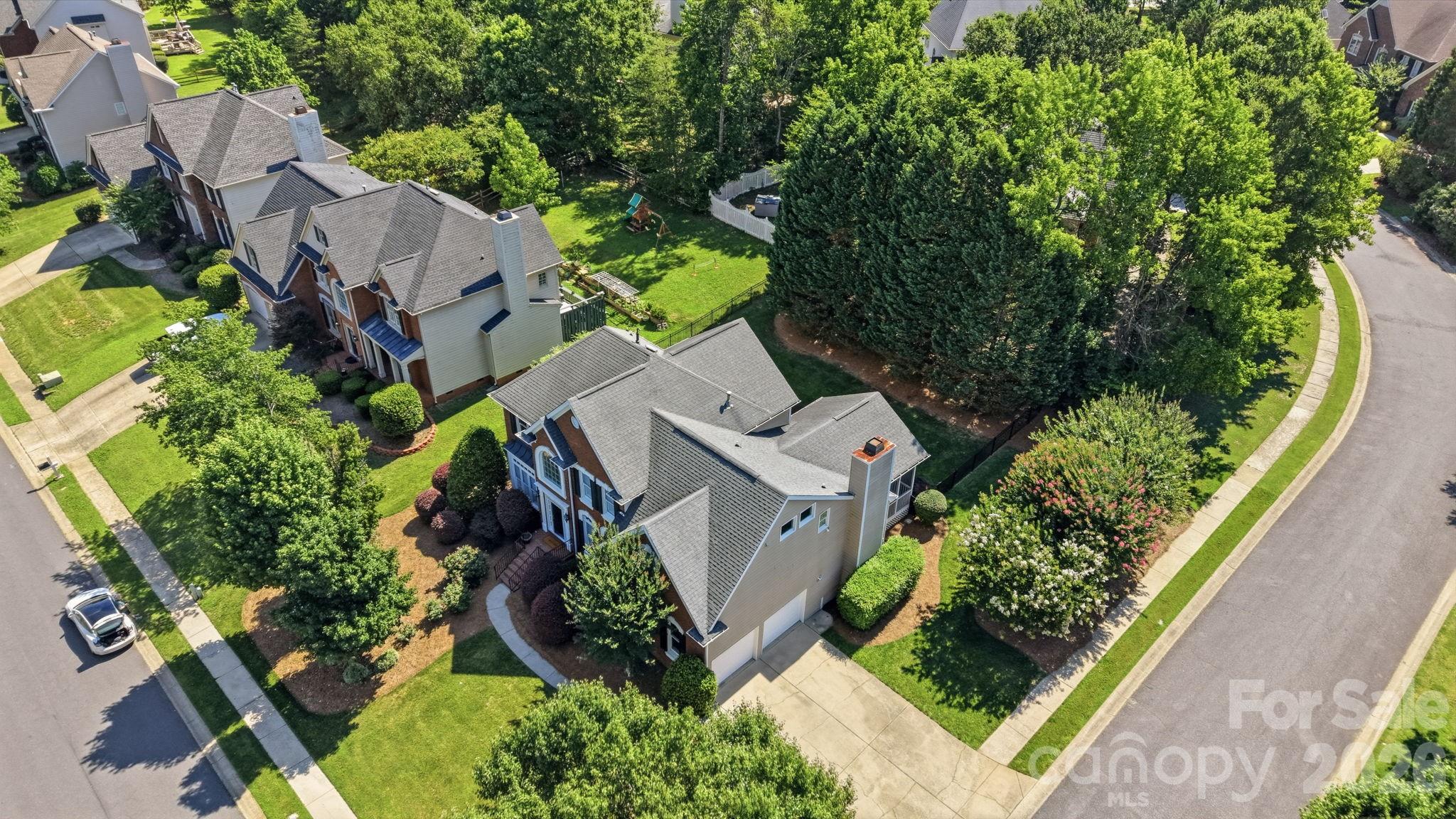 11204 Tavernay Parkway — Charlotte