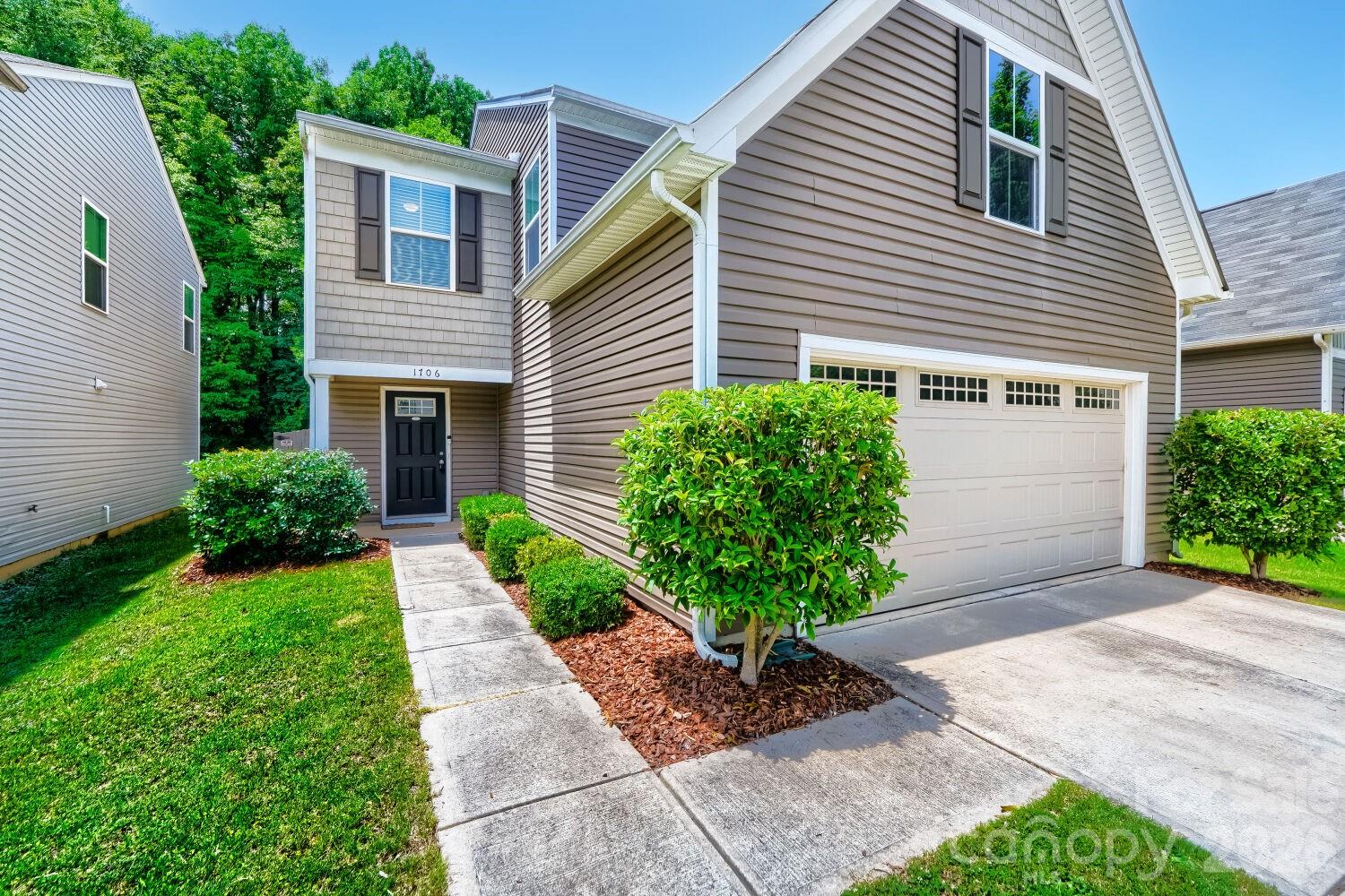 1706 Hooper Court — Charlotte