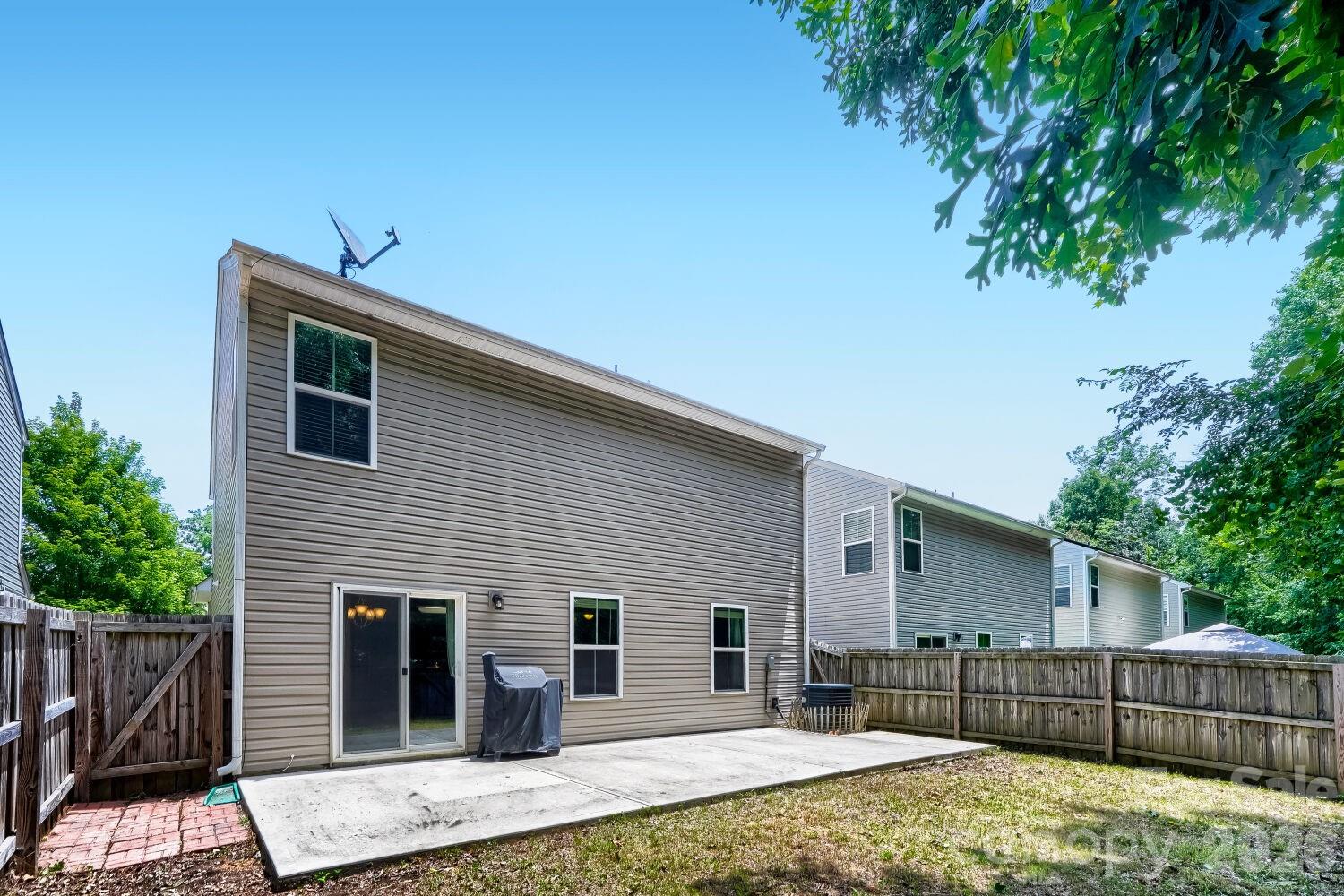 1706 Hooper Court — Charlotte