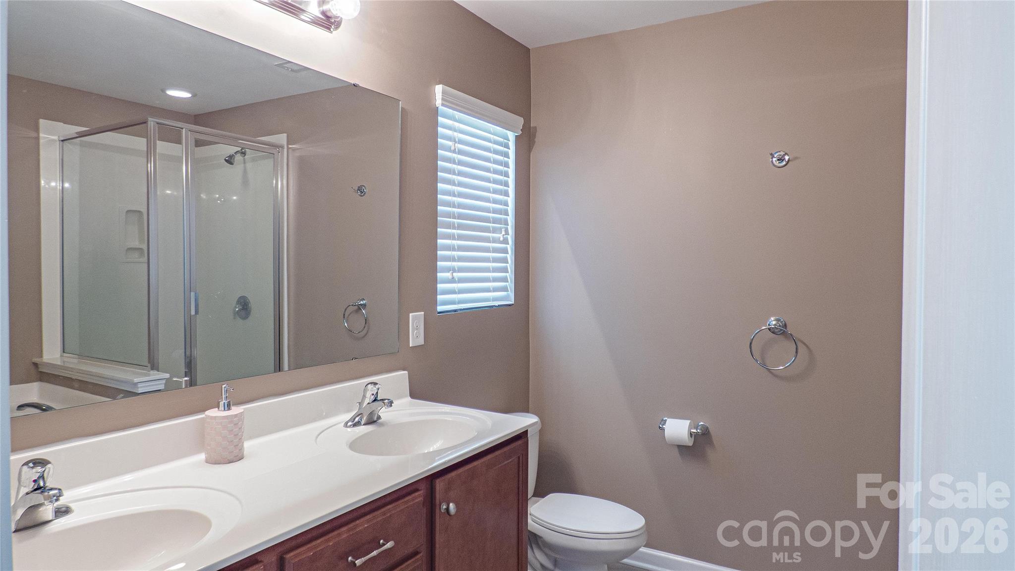 14408 Glendon Hall Lane — Charlotte
