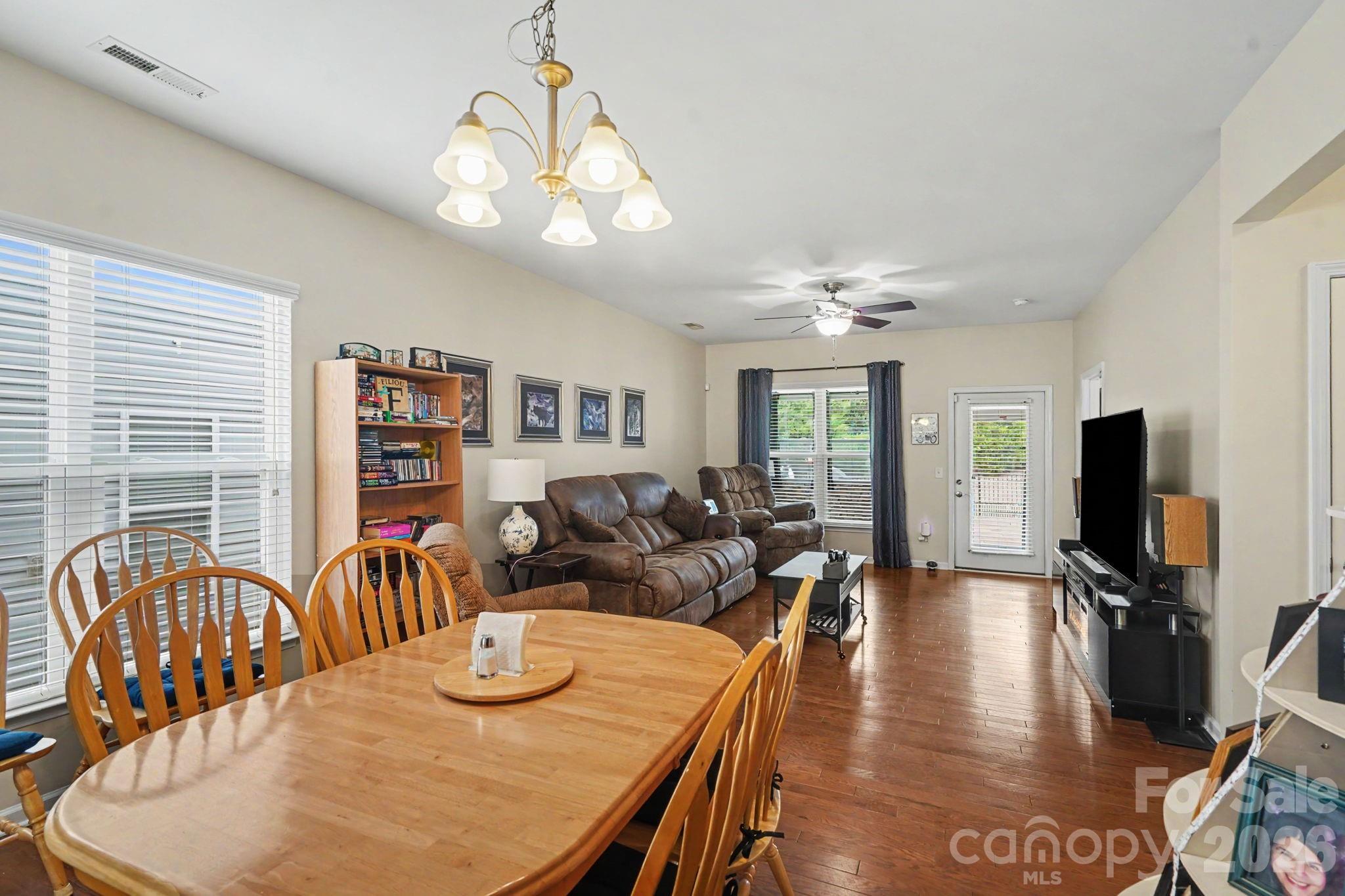 20241 Dovekie Lane — Fort Mill