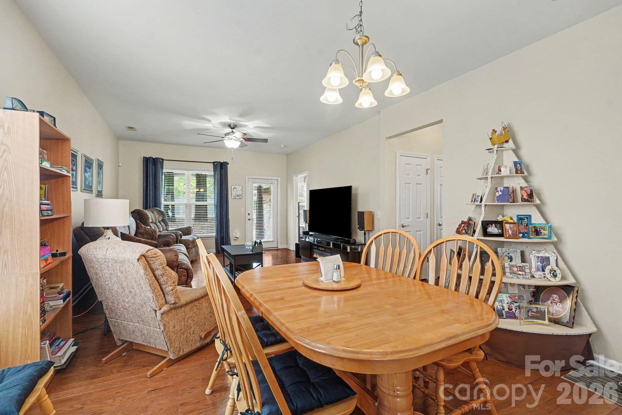 20241 Dovekie Lane — Fort Mill