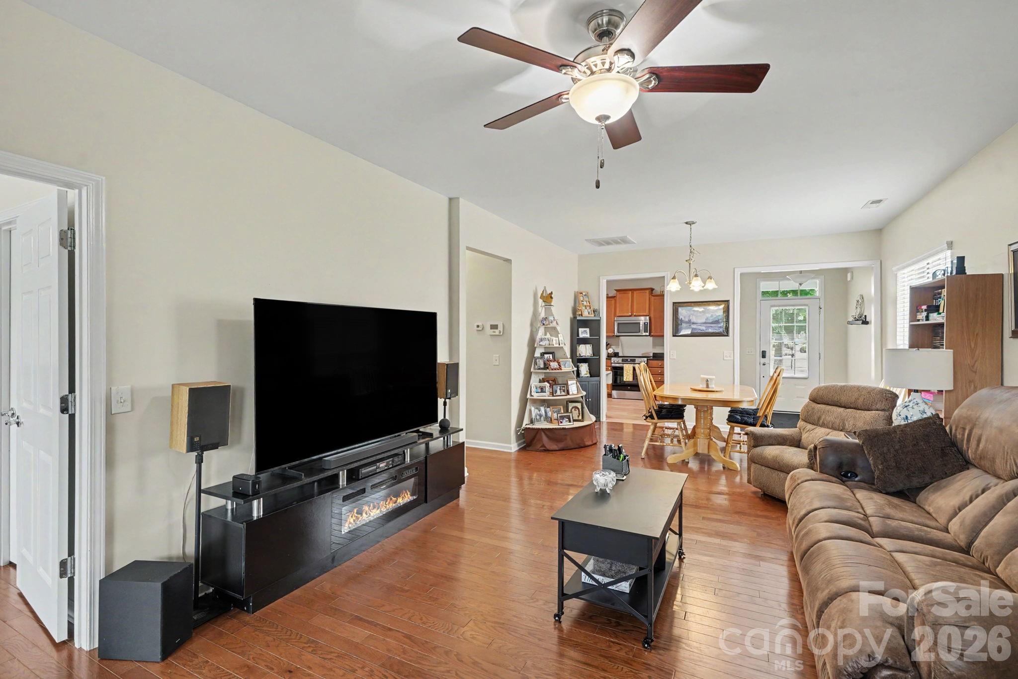 20241 Dovekie Lane — Fort Mill