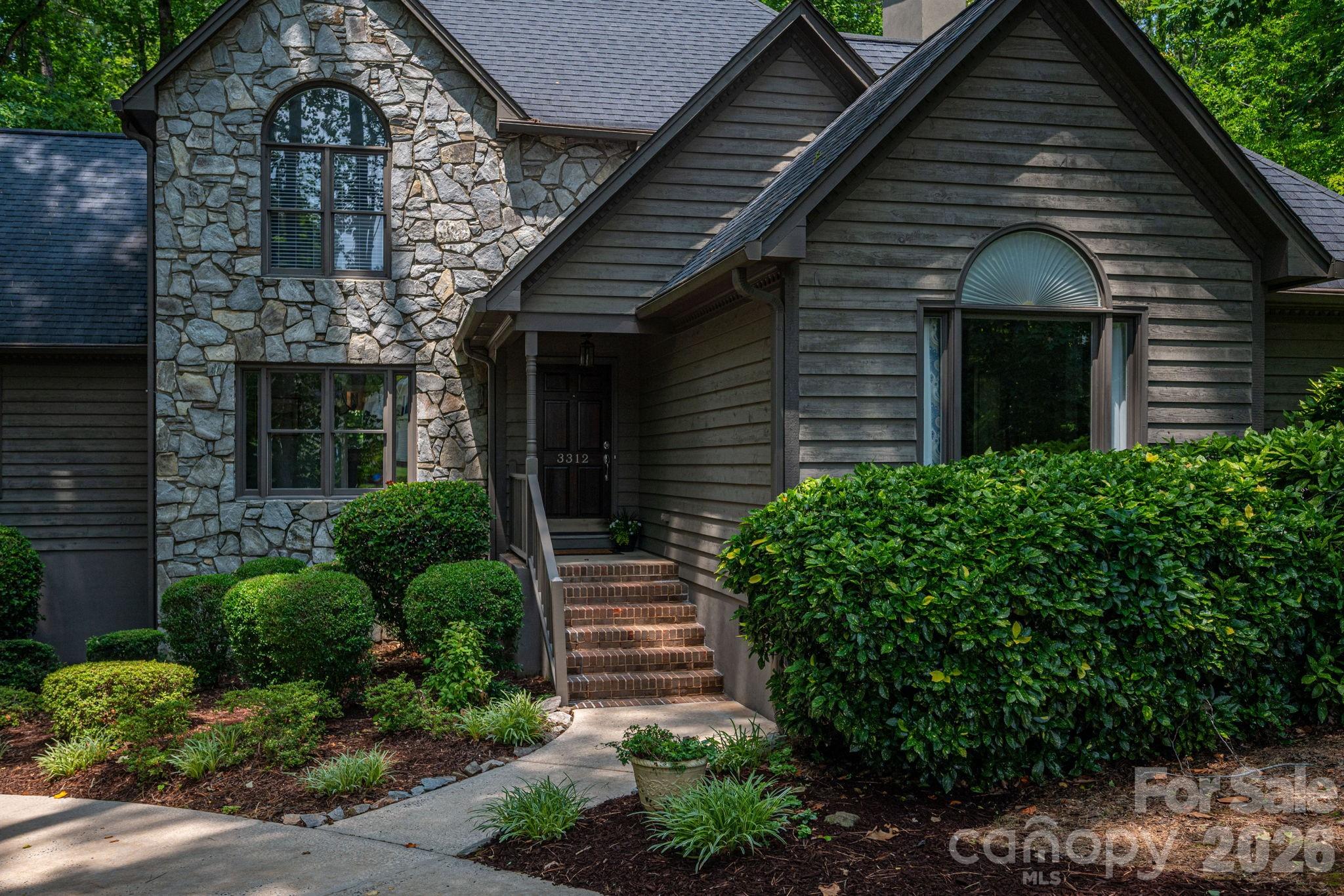 3312 Clay Court Drive — Gastonia