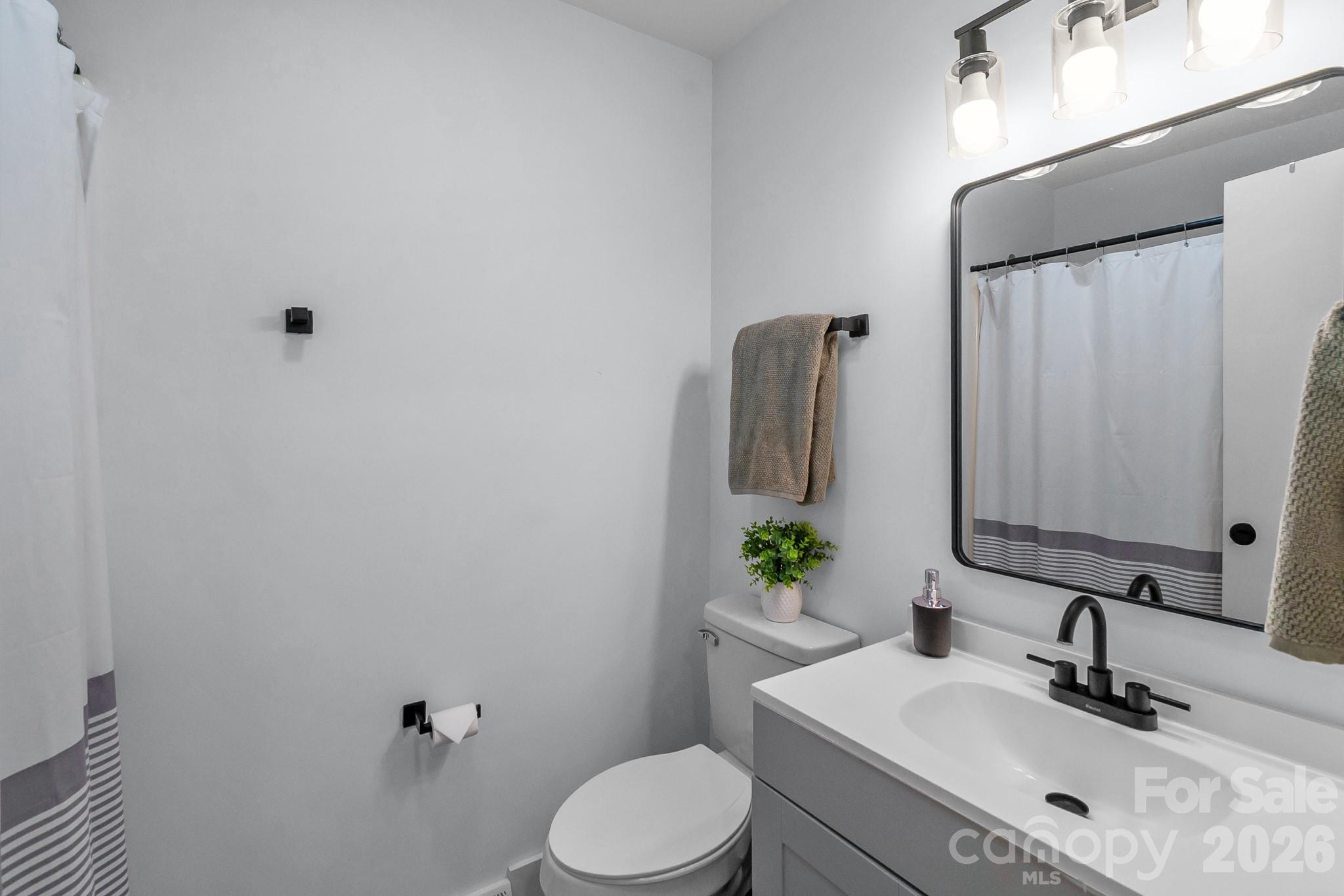 2406 Bearskin Lane — Monroe