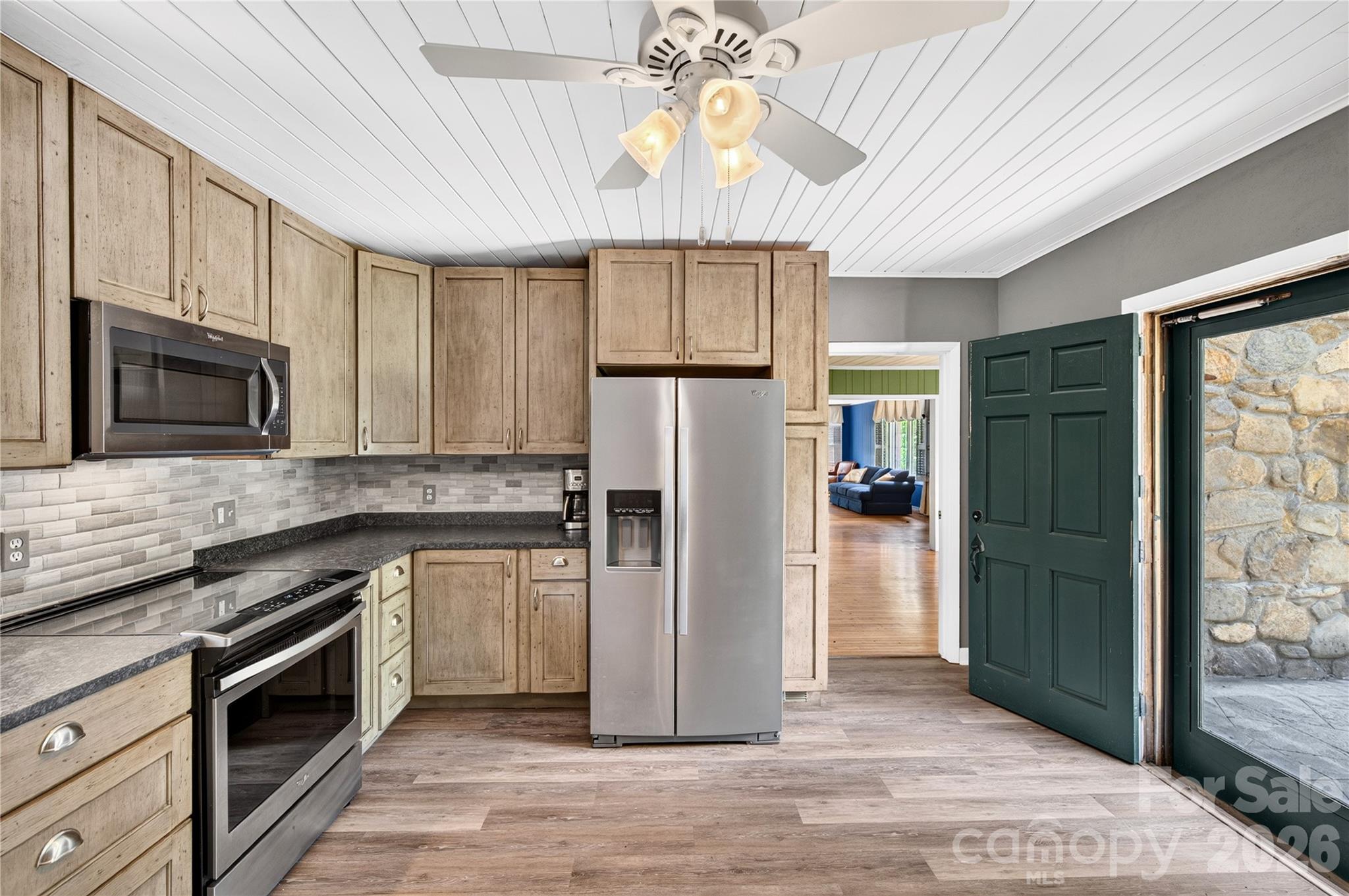 25 Inglewood Road — Asheville