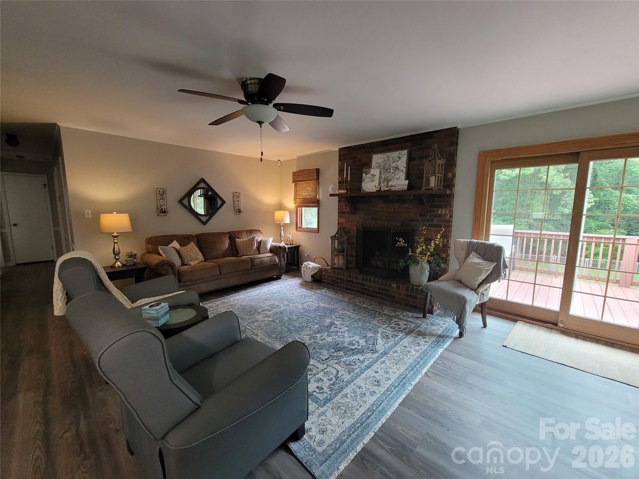 318 Rutledge Road — Mount Holly