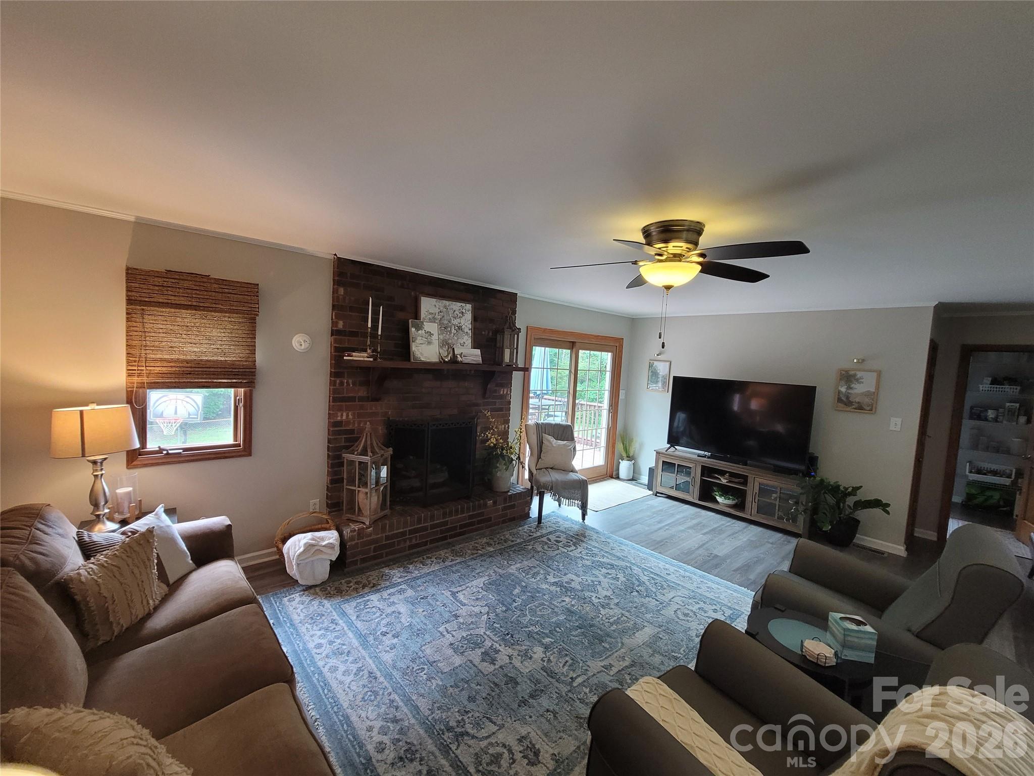 318 Rutledge Road — Mount Holly
