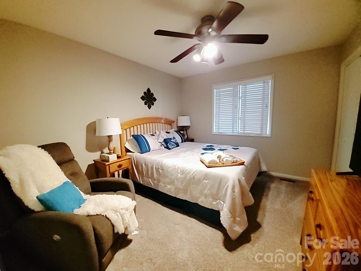 318 Rutledge Road — Mount Holly