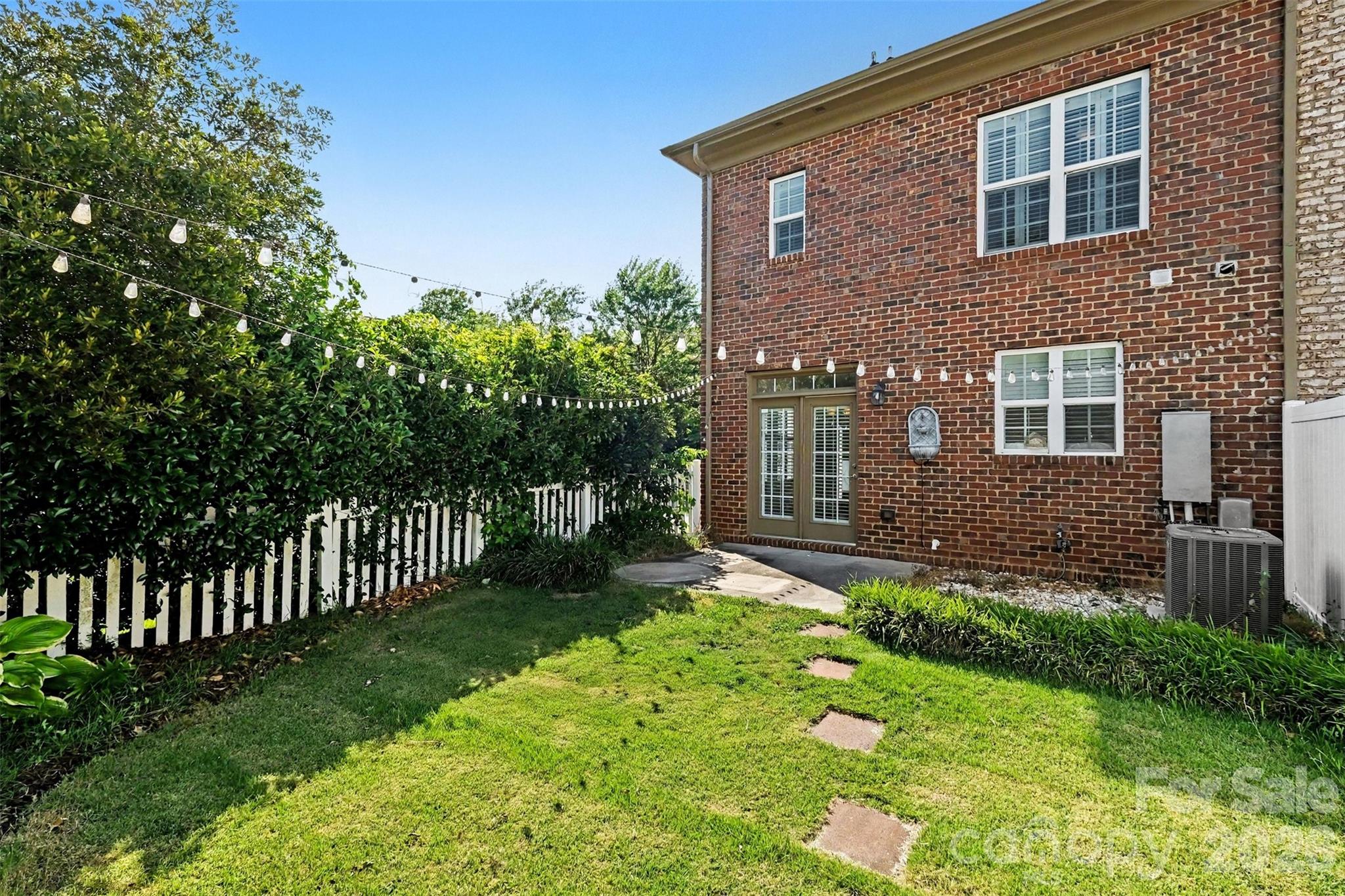 11245 Cedar Walk Lane — Charlotte