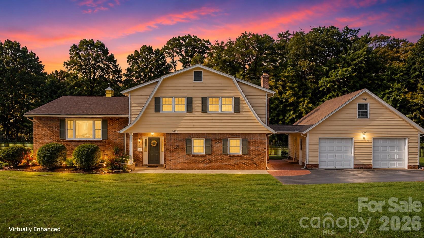 3252 Hollyhill Circle — Valdese