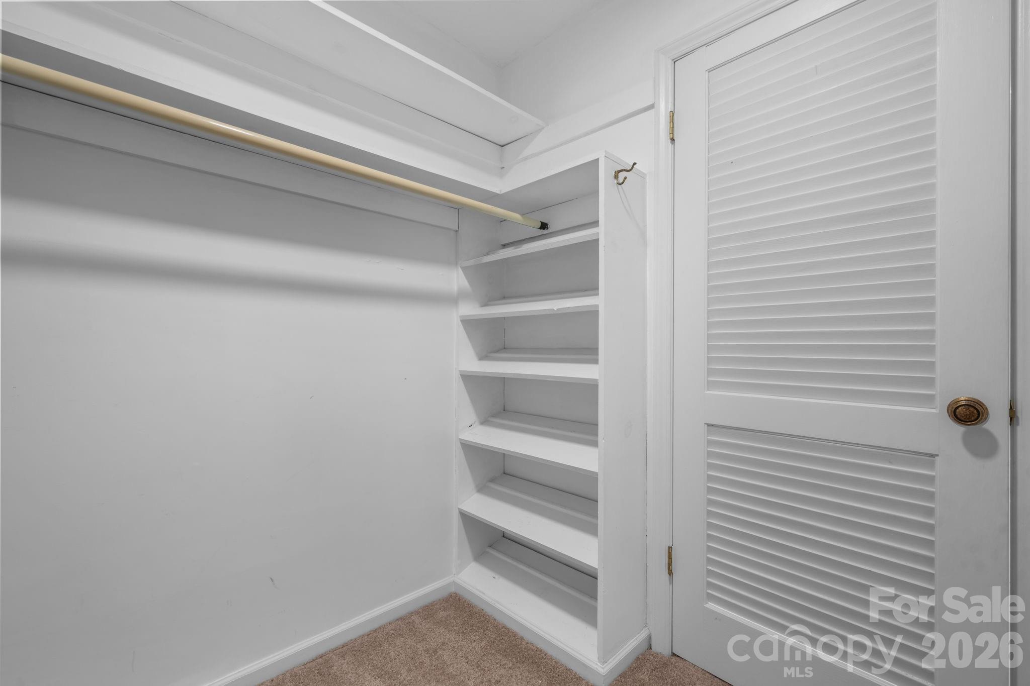 3252 Hollyhill Circle — Valdese