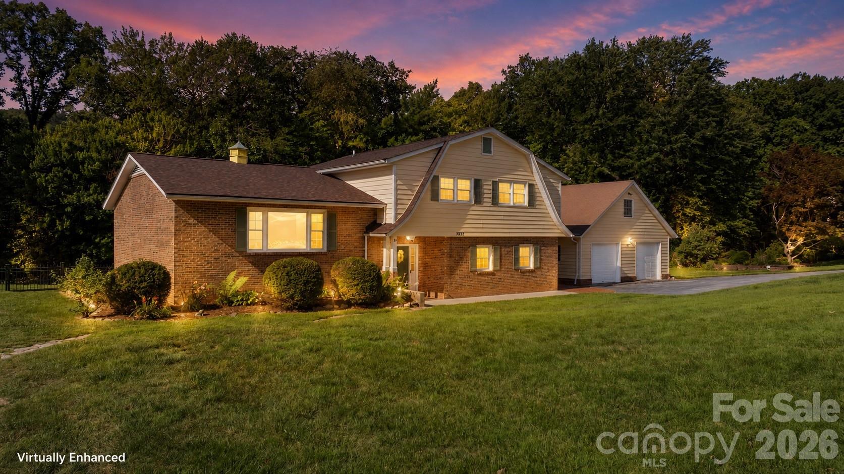3252 Hollyhill Circle — Valdese