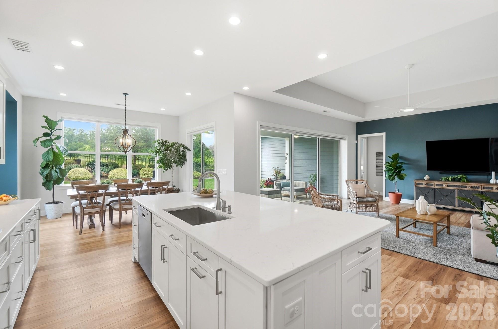 3029 Bronwood Place — Lancaster