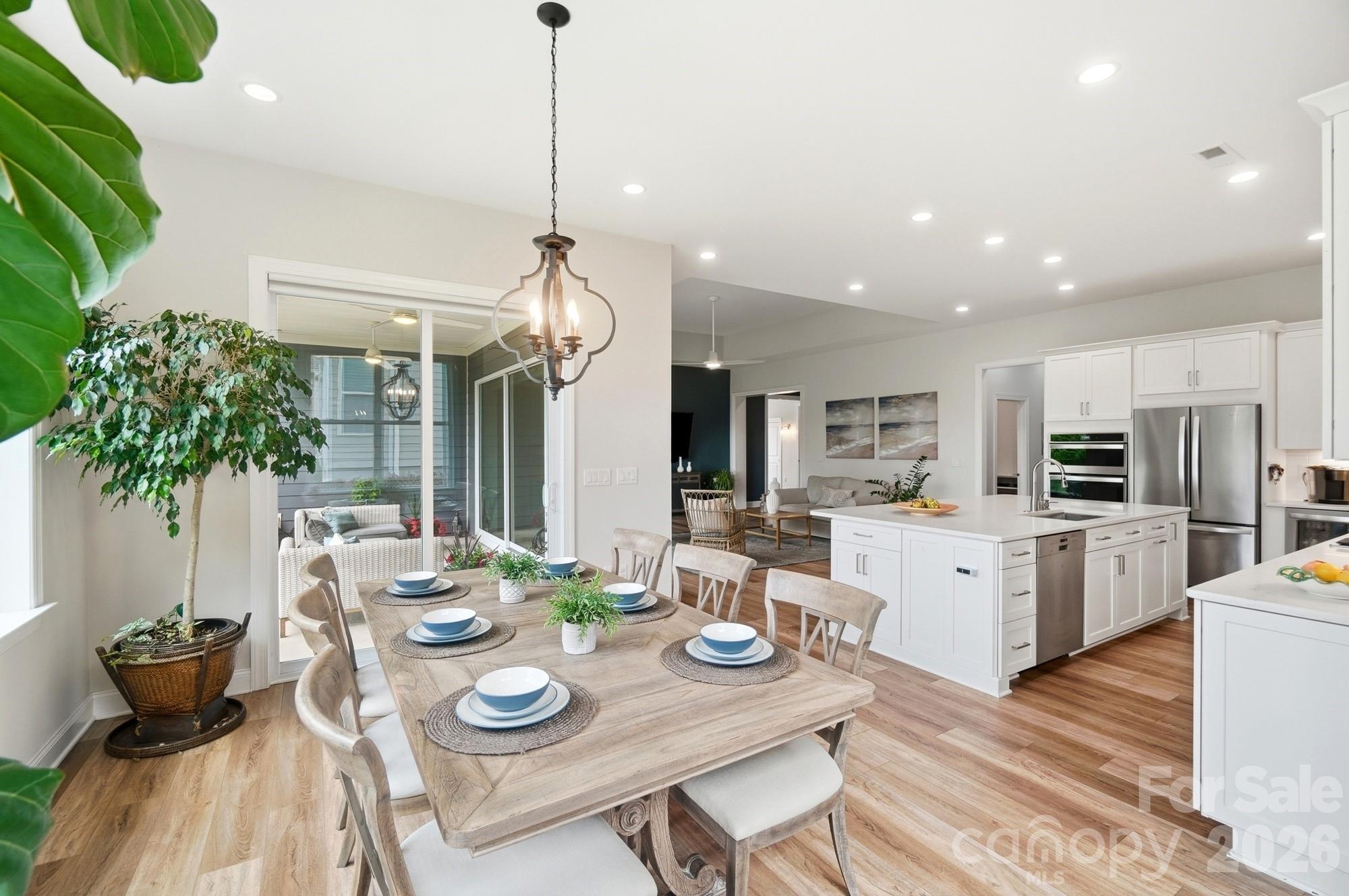 3029 Bronwood Place — Lancaster