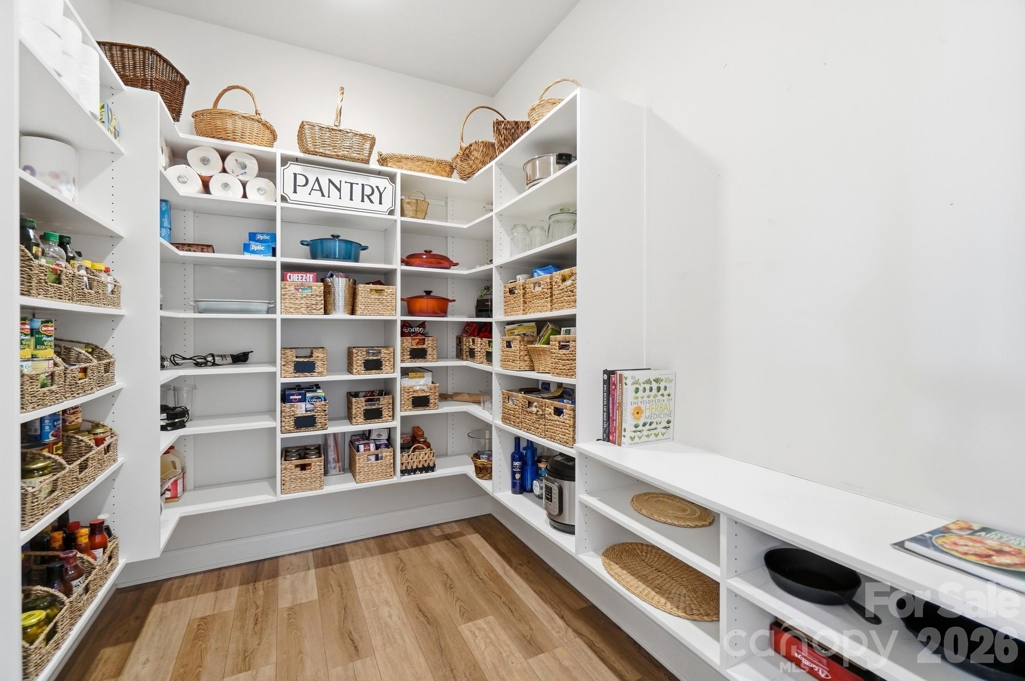 3029 Bronwood Place — Lancaster