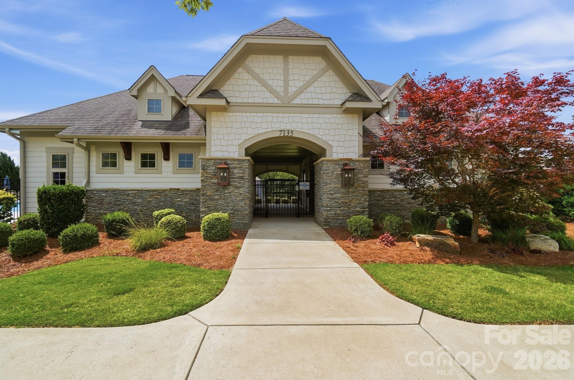 3029 Bronwood Place — Lancaster